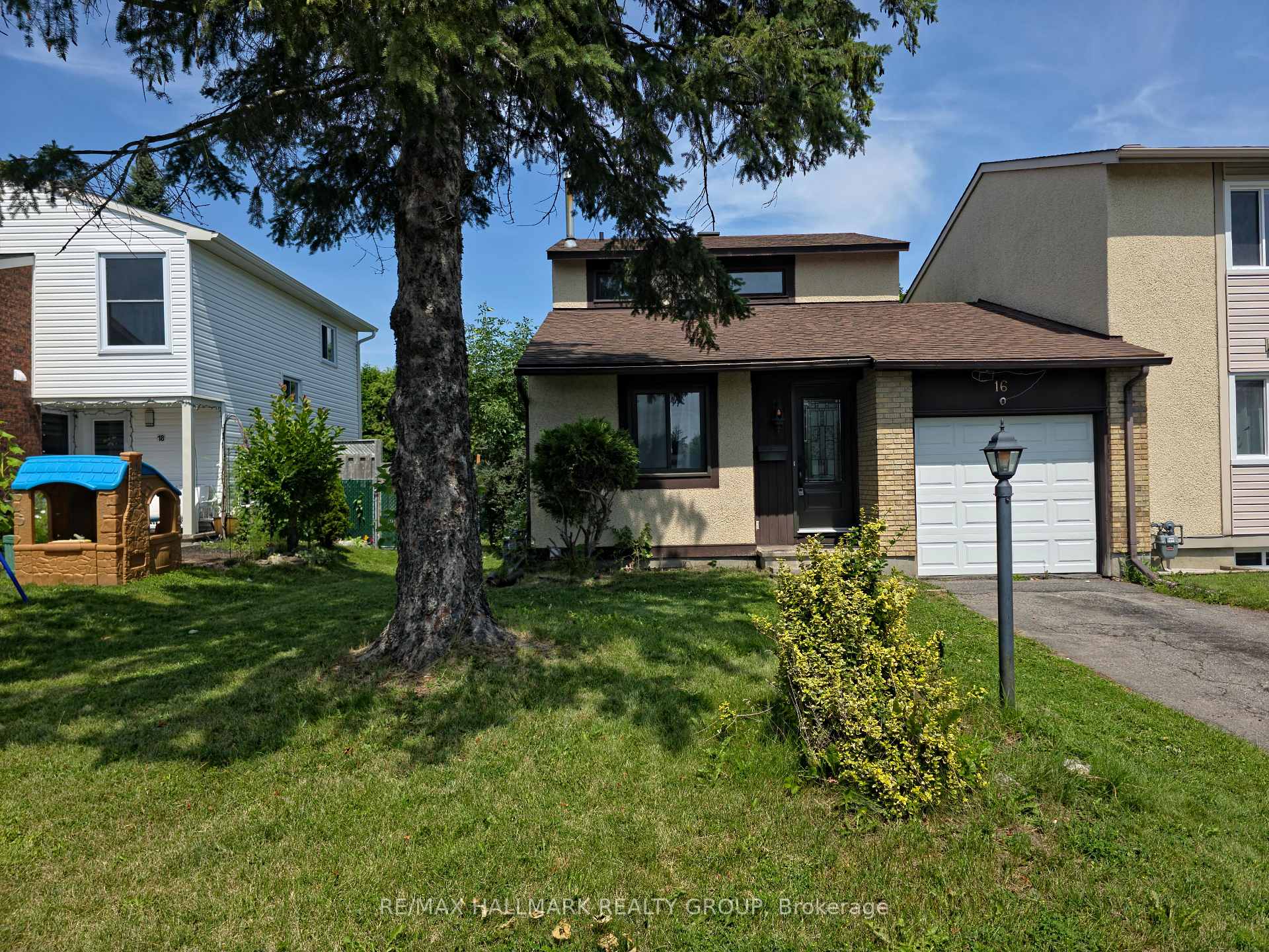 Front of 16 Tedwyn Drive