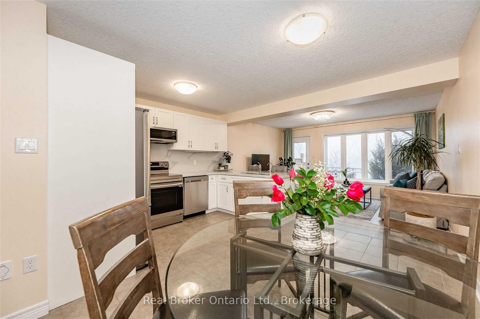 Photo 6 of 72 Mussen Street, Guelph, Victoria North — HOMEH