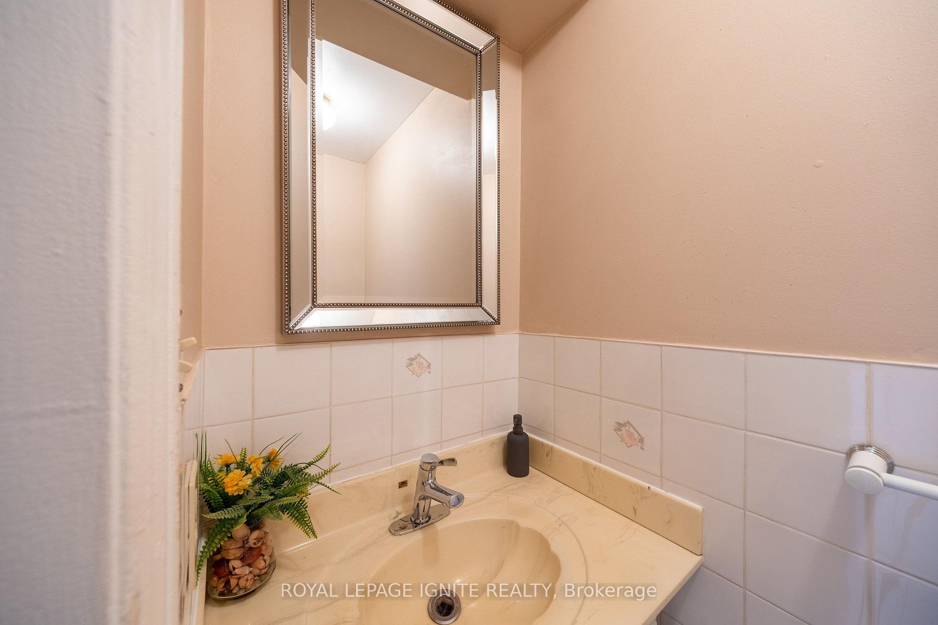 Photo 6 of 3694 Ellesmere Road, Scarborough, Highland Creek — HOMEH