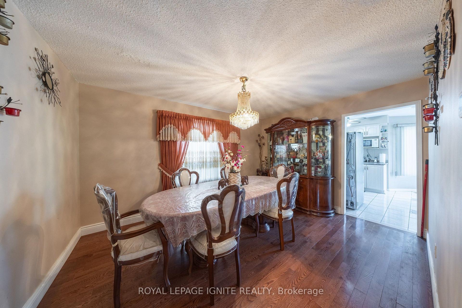 Photo 11 of 3694 Ellesmere Road, Scarborough, Highland Creek — HOMEH