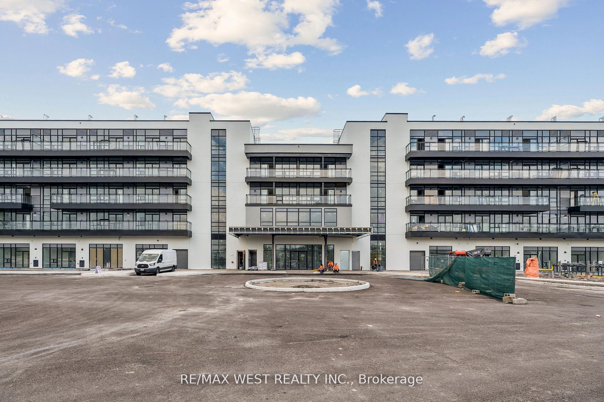 Photo 2 of Unit 114, 350 Prince Charles Drive S, Welland, Broadway — HOMEH