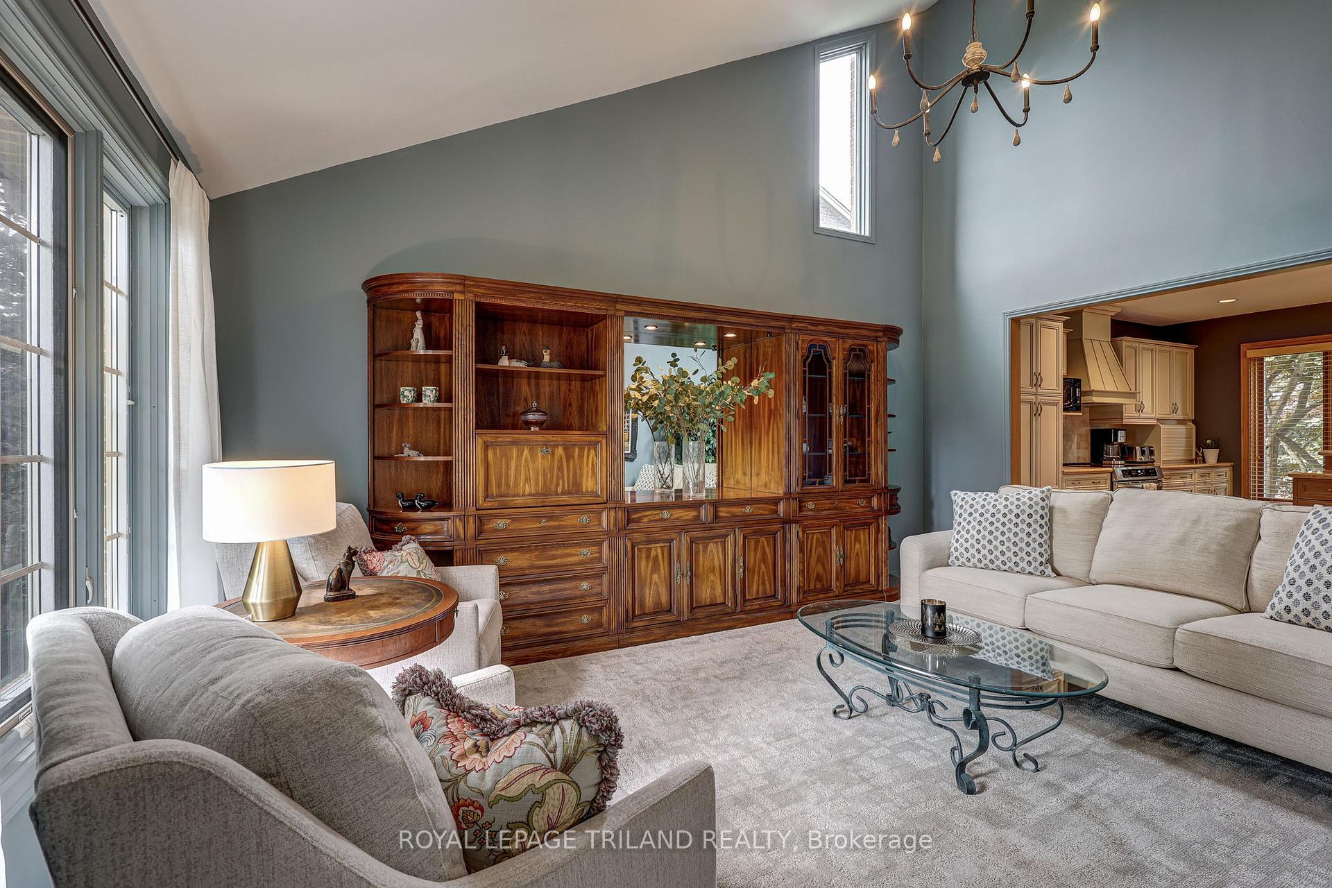 Photo 11 of 4588 Colonel Talbot Road, London, South V — HOMEH