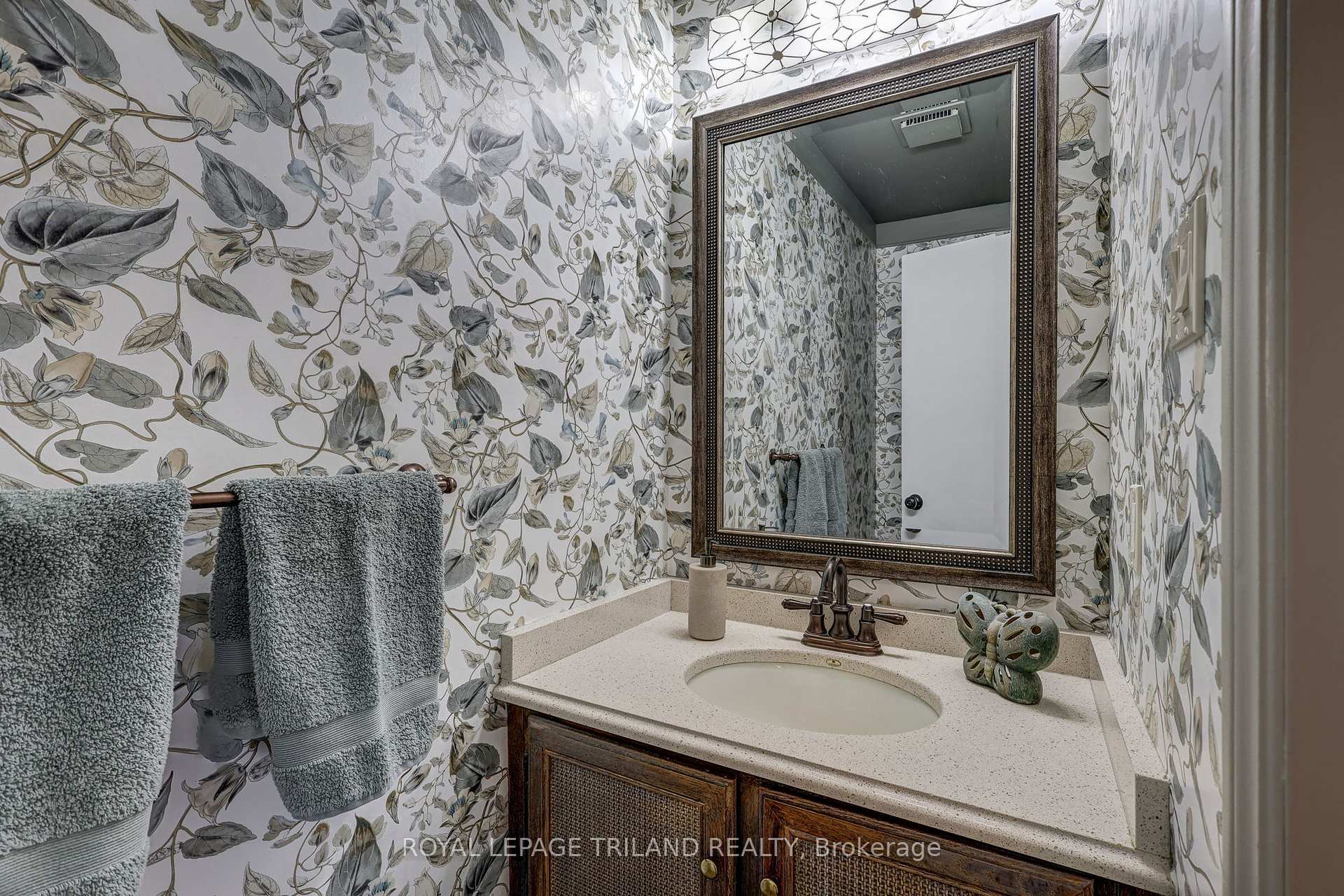 Photo 25 of 4588 Colonel Talbot Road, London, South V — HOMEH