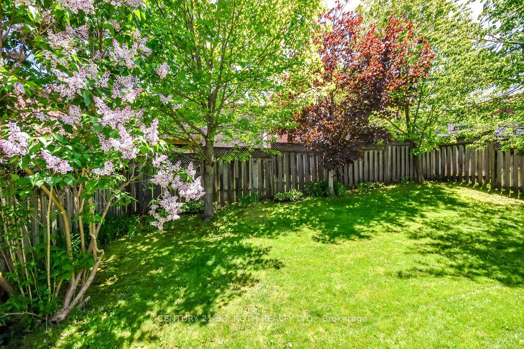 Photo 28 of 53 Forest Dale Drive, Barrie, Little Lake — HOMEH
