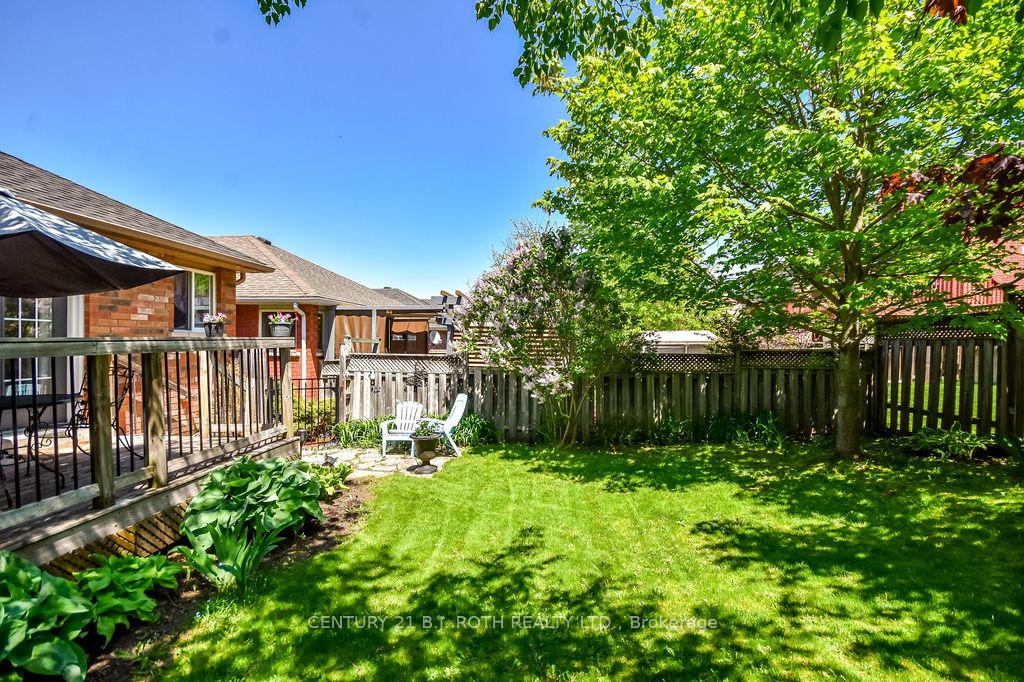Photo 29 of 53 Forest Dale Drive, Barrie, Little Lake — HOMEH