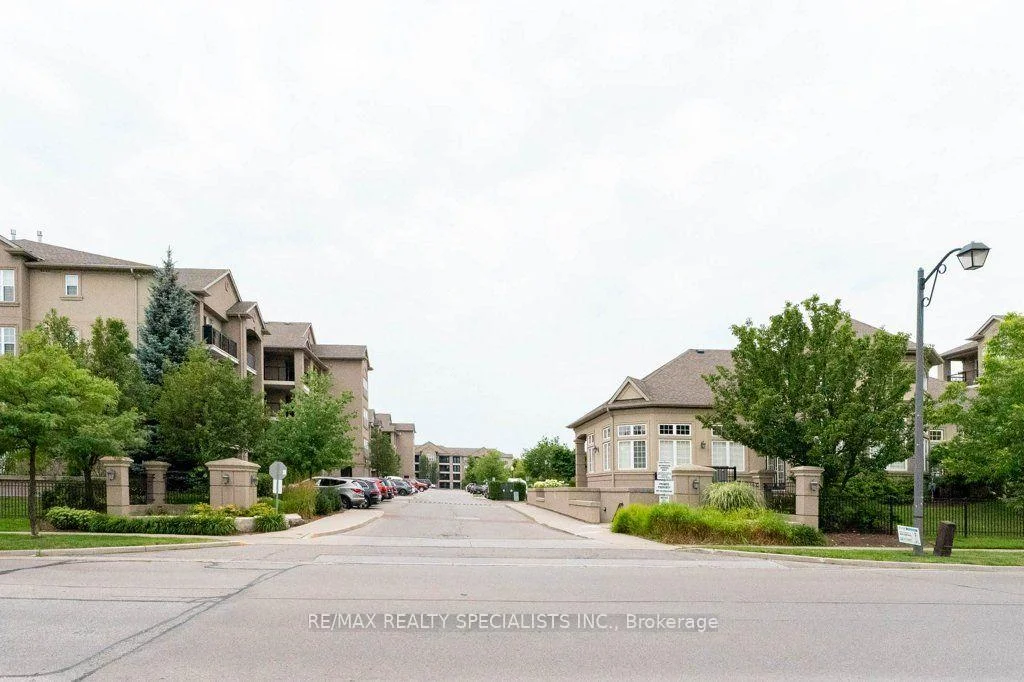 Photo 37 of Unit 313, 1340 Main Street E, Milton, Dempsey — HOMEH