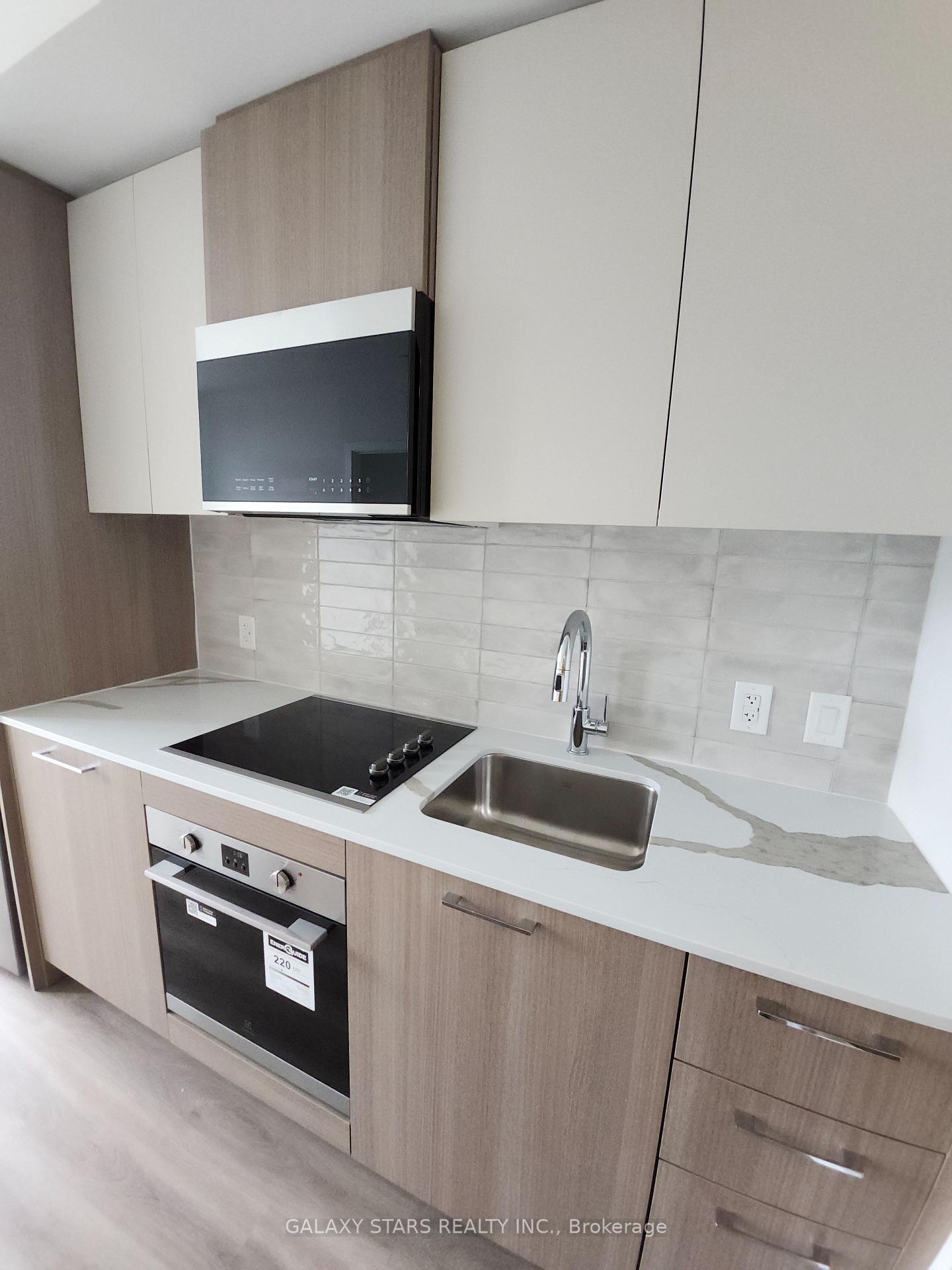 Photo 9 of Unit 823, 30 Dreamers Way, Toronto, Regent Park — HOMEH