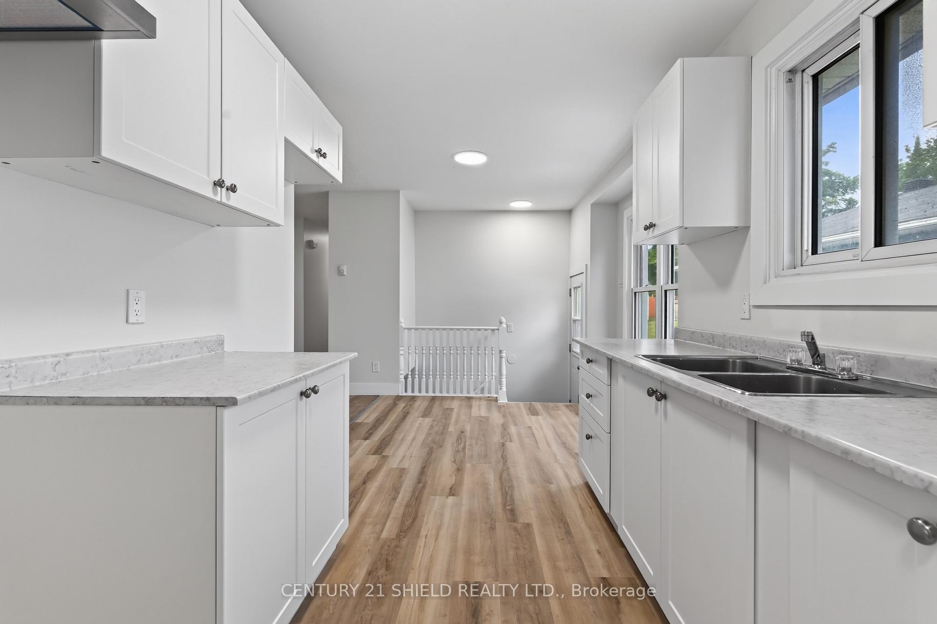 Photo 5 of 1852 Brookdale Avenue, Cornwall, Cornwall — HOMEH