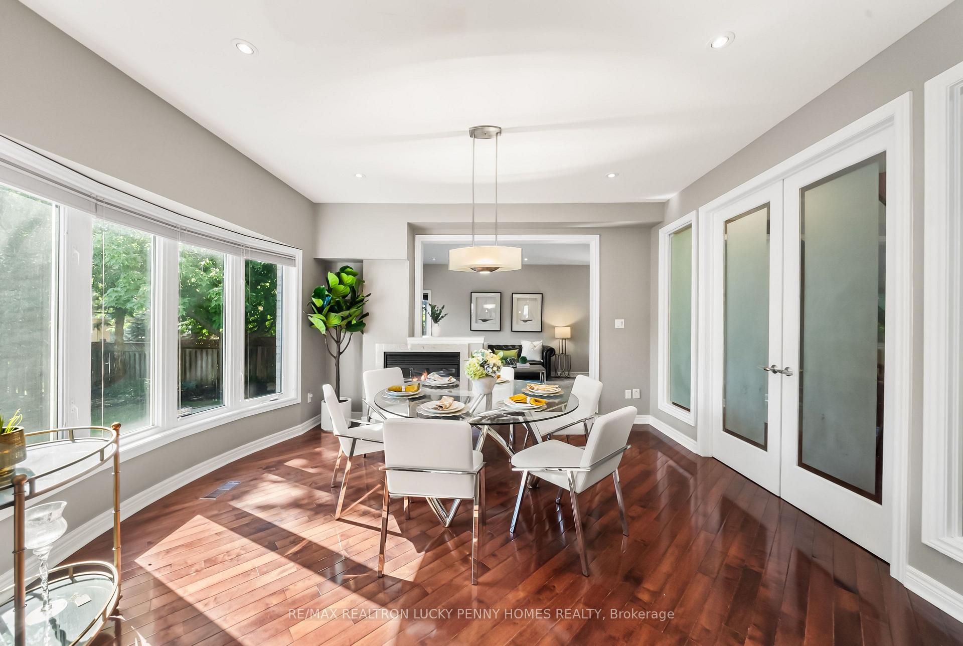 Photo 13 of 19 Mumberson Court, Markham, Cachet — HOMEH