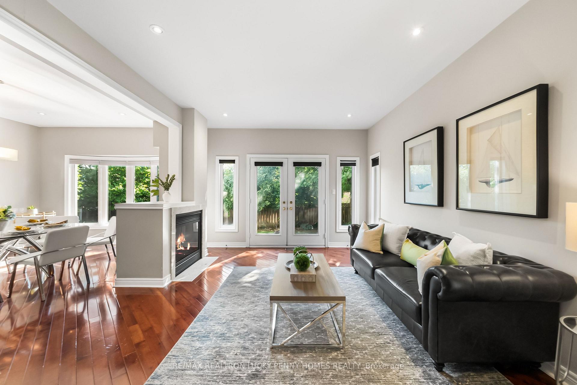 Photo 15 of 19 Mumberson Court, Markham, Cachet — HOMEH