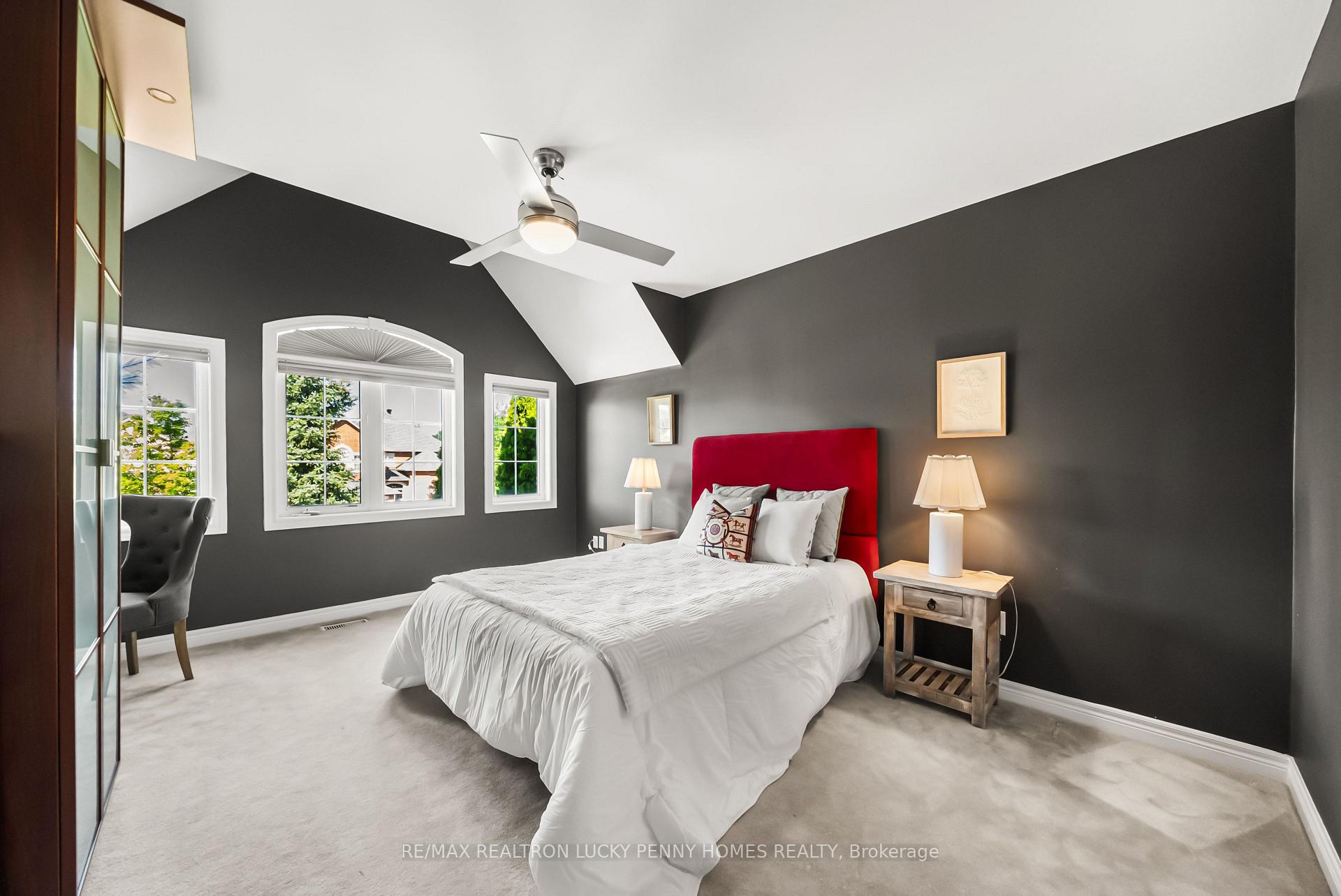 Photo 33 of 19 Mumberson Court, Markham, Cachet — HOMEH