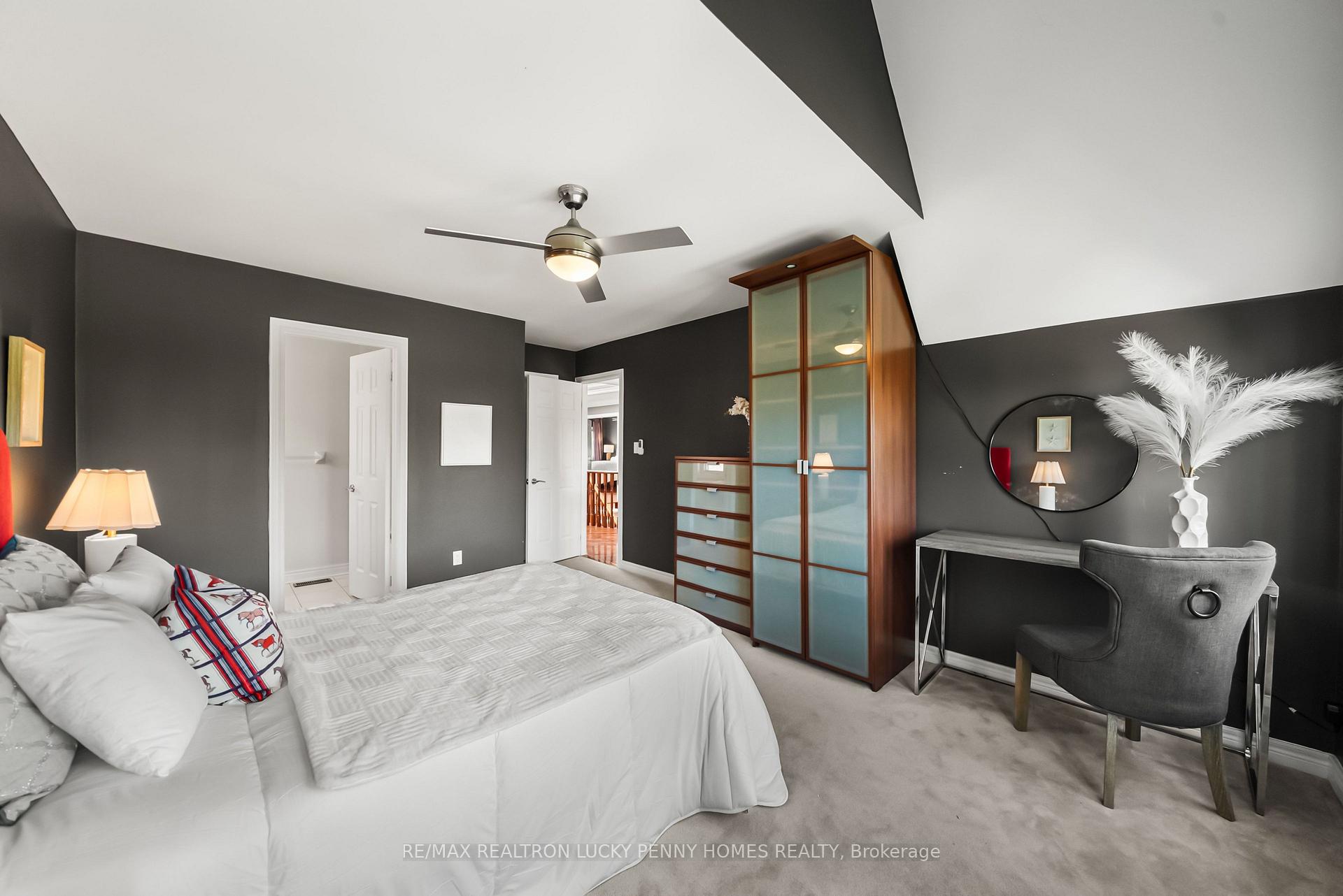 Photo 34 of 19 Mumberson Court, Markham, Cachet — HOMEH