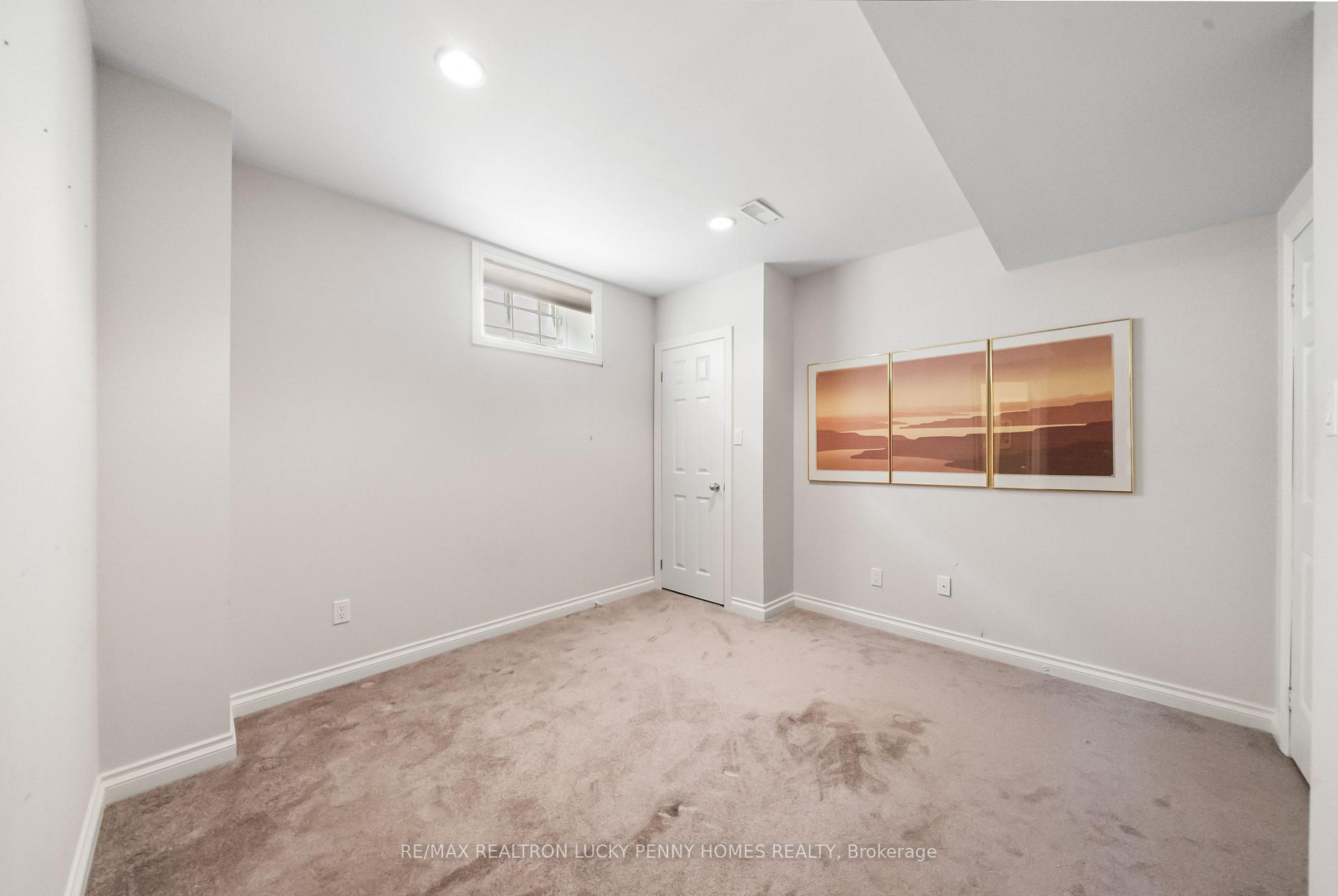 Photo 44 of 19 Mumberson Court, Markham, Cachet — HOMEH