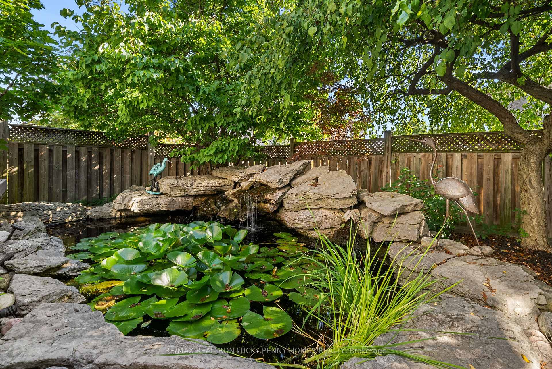 Photo 49 of 19 Mumberson Court, Markham, Cachet — HOMEH
