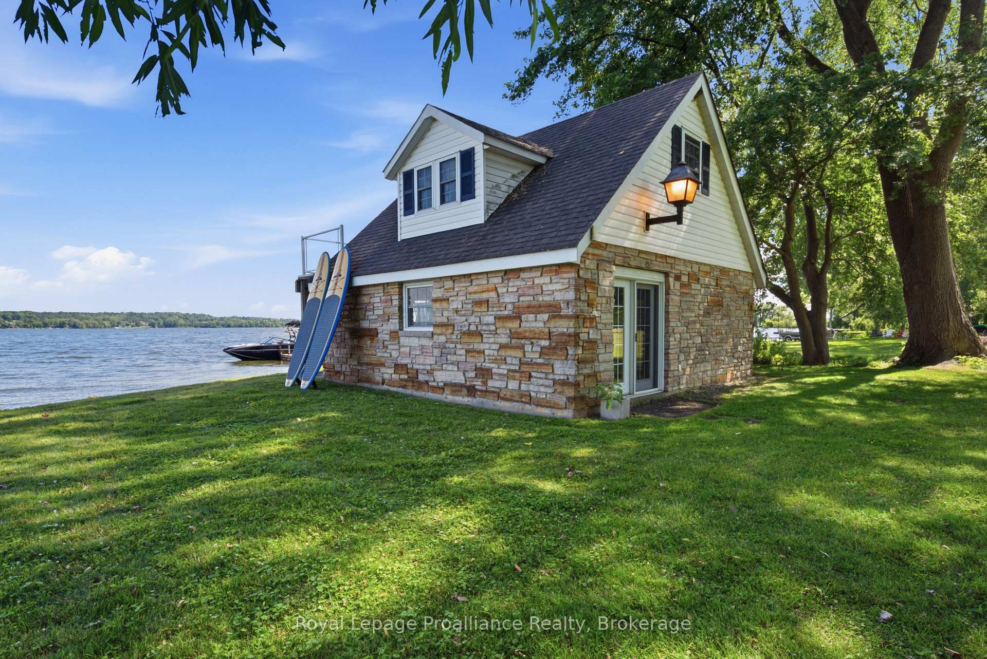 Photo 39 of 658 Old Highway 2, Quinte West, Sidney Ward — HOMEH
