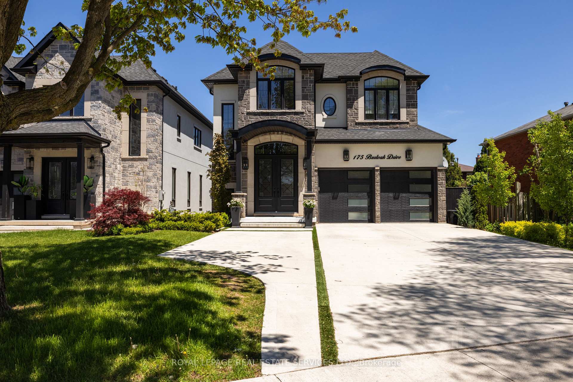 Photo 1 of 175 Burloak Drive W, Oakville, Bronte — HOMEH
