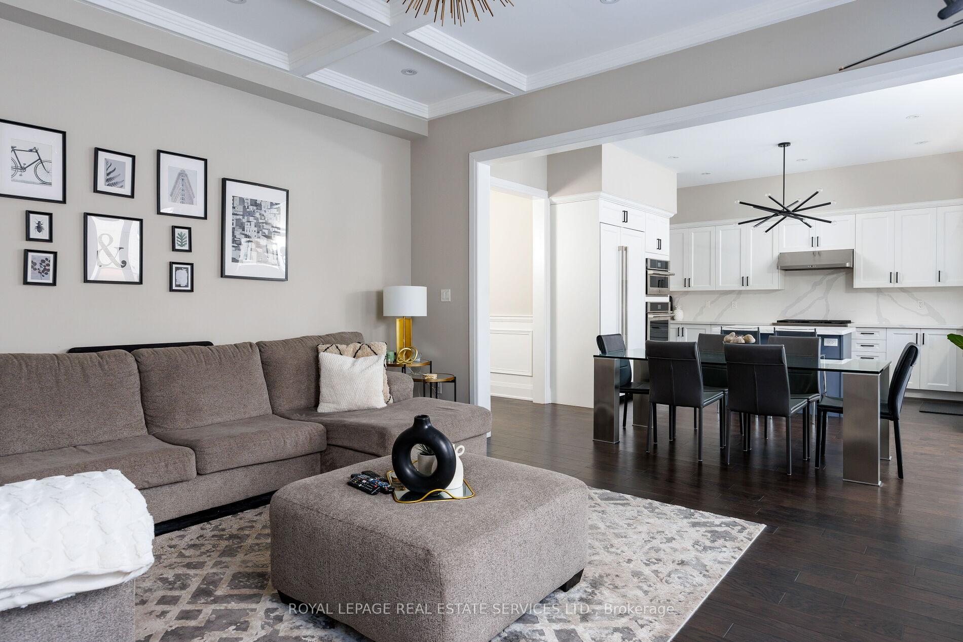 Photo 17 of 175 Burloak Drive W, Oakville, Bronte — HOMEH