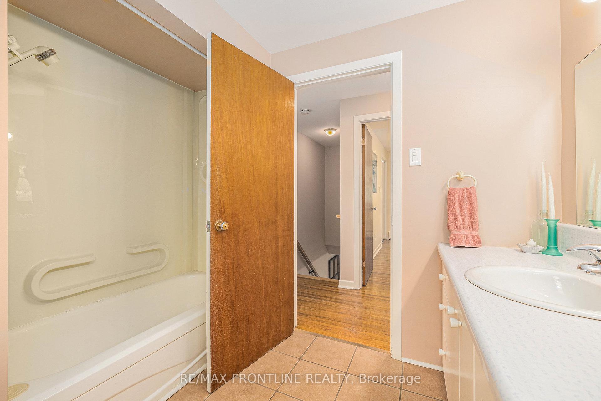 Photo 27 of 12 Glenview Crescent, Perth, Perth — HOMEH