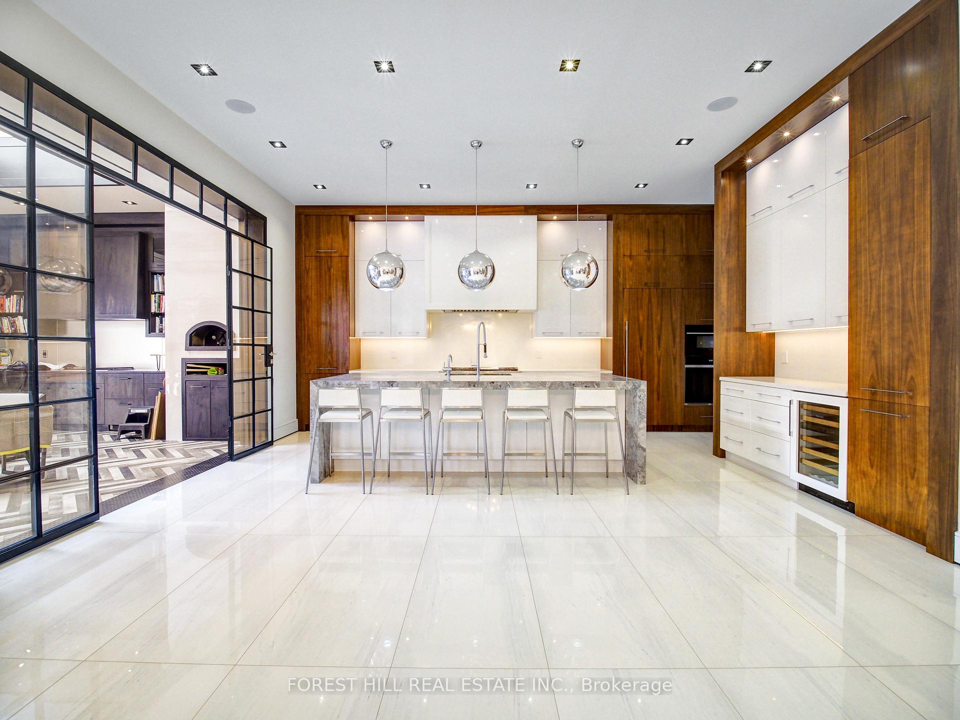 Photo 12 of 163 Arnold Avenue, Vaughan, Crestwood-Springfarm-Yorkhill — HOMEH