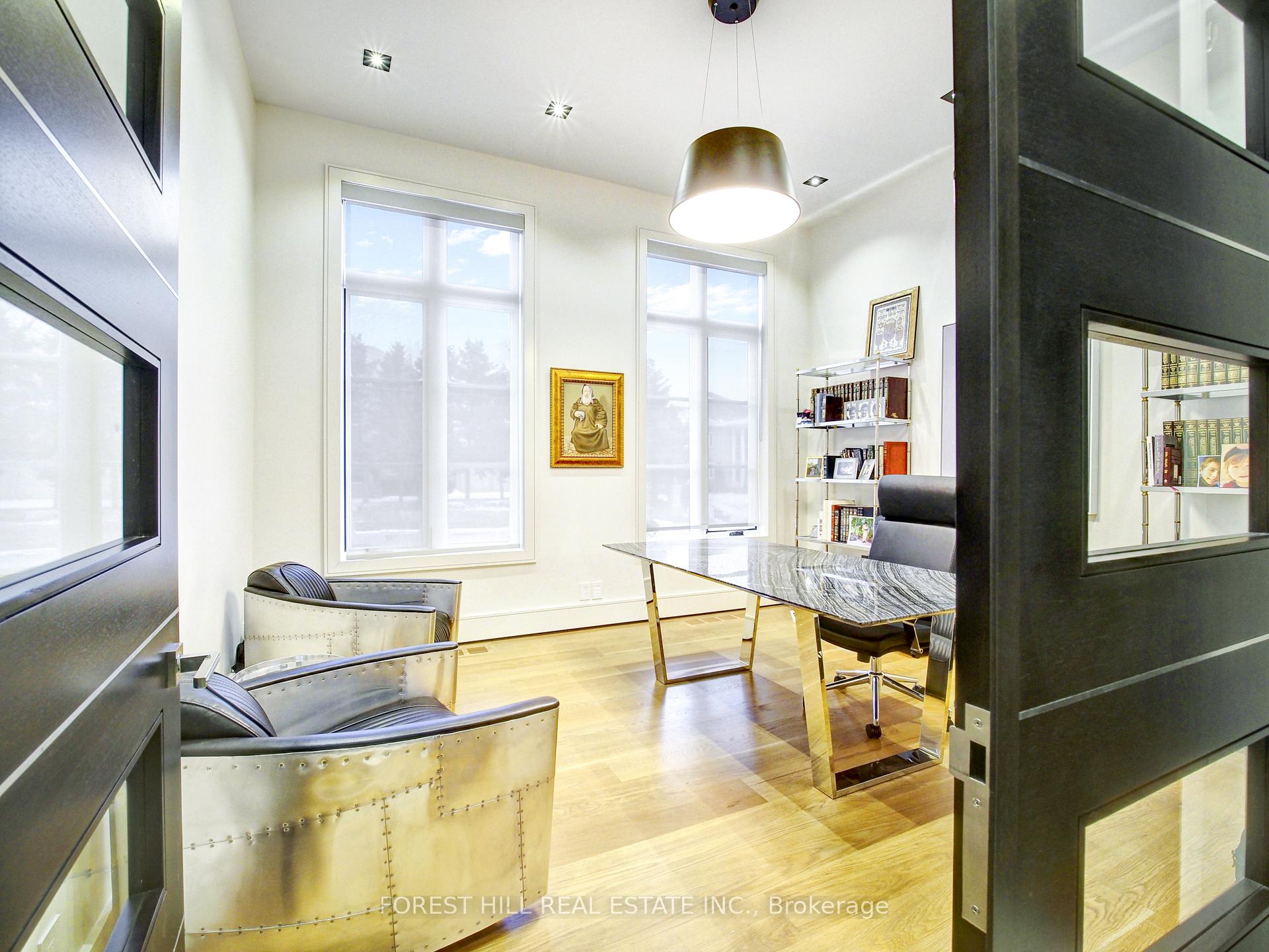 Photo 17 of 163 Arnold Avenue, Vaughan, Crestwood-Springfarm-Yorkhill — HOMEH