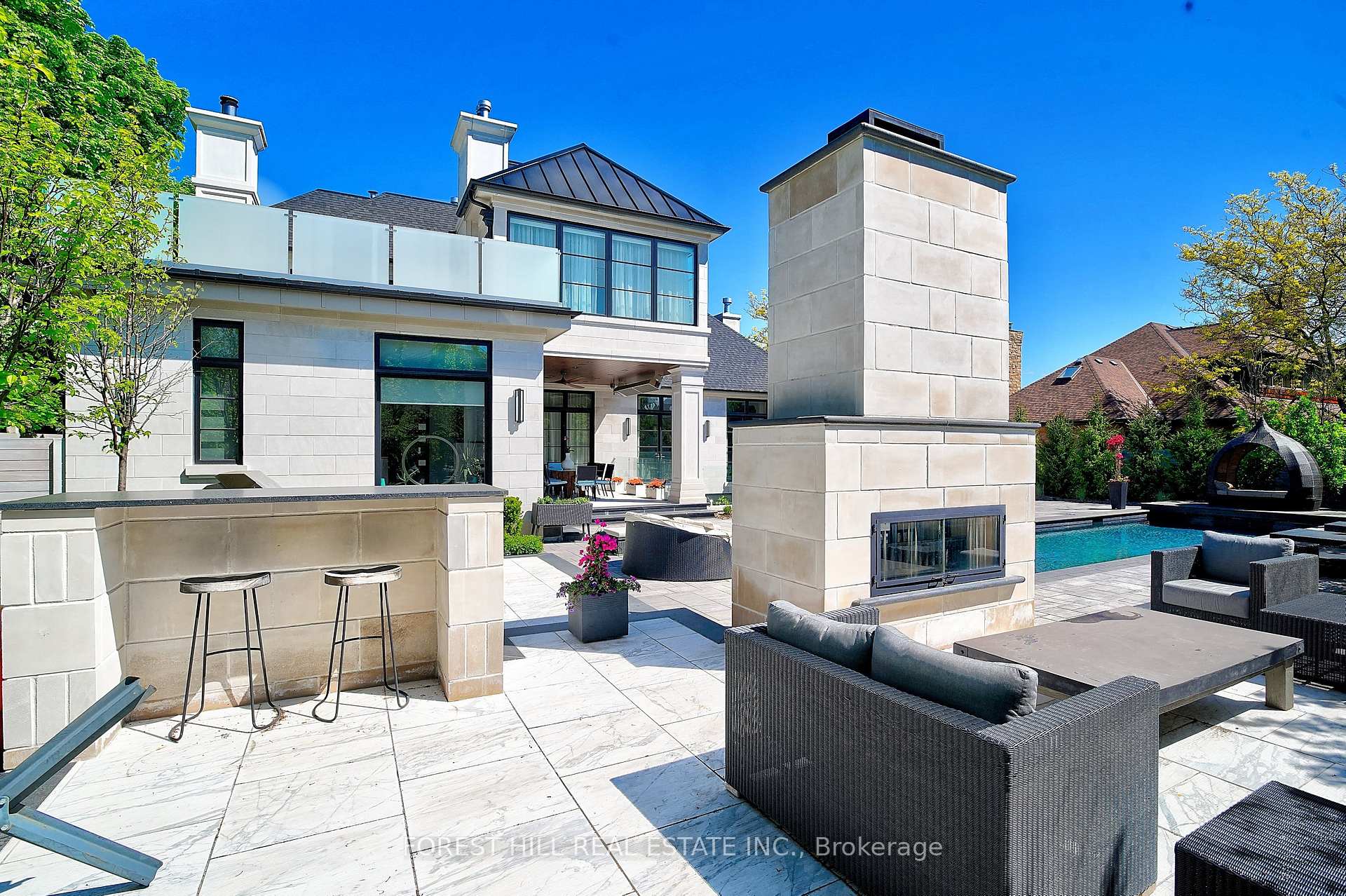 Photo 21 of 163 Arnold Avenue, Vaughan, Crestwood-Springfarm-Yorkhill — HOMEH