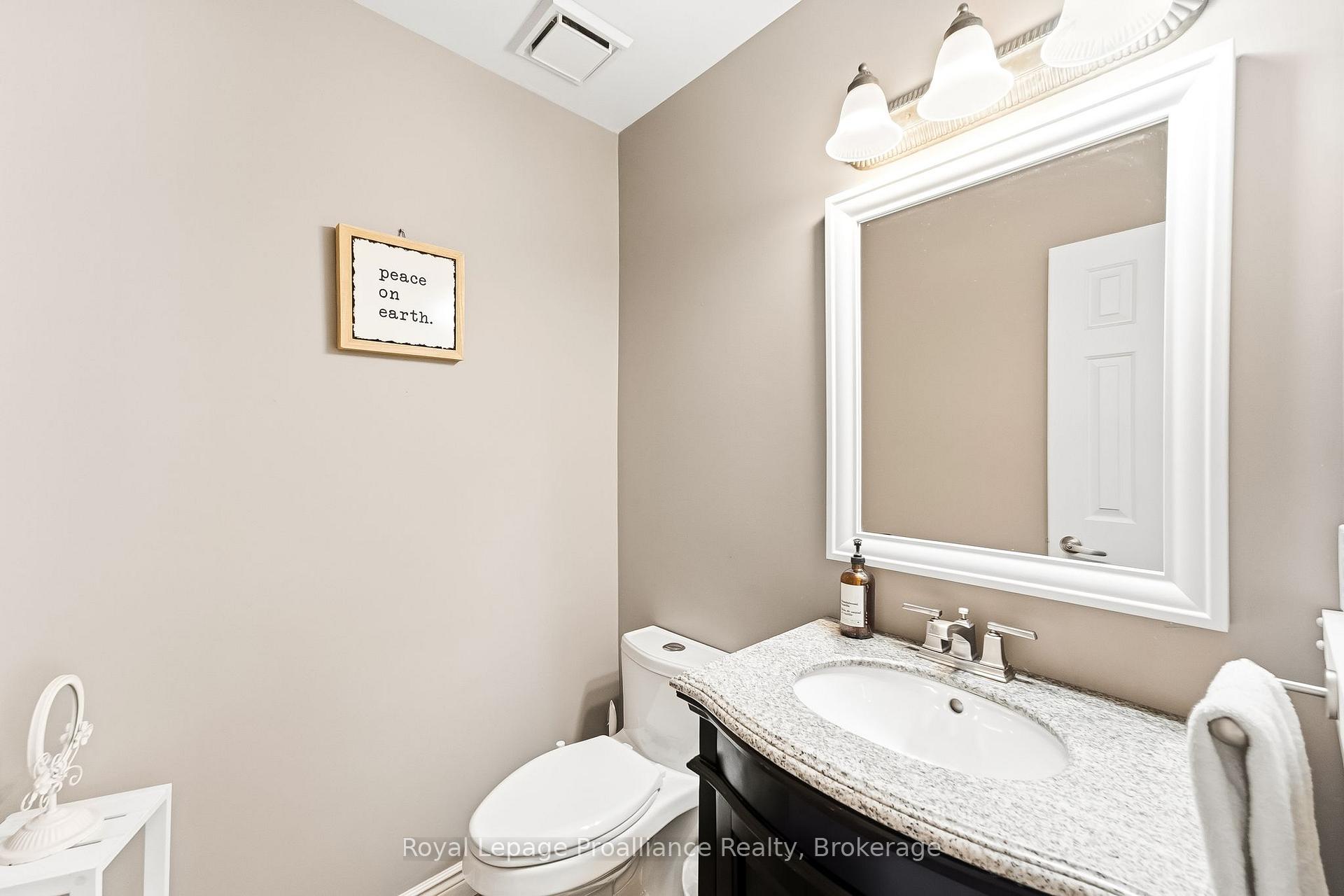 Photo 24 of 37 Ravine Drive, Port Hope — HOMEH