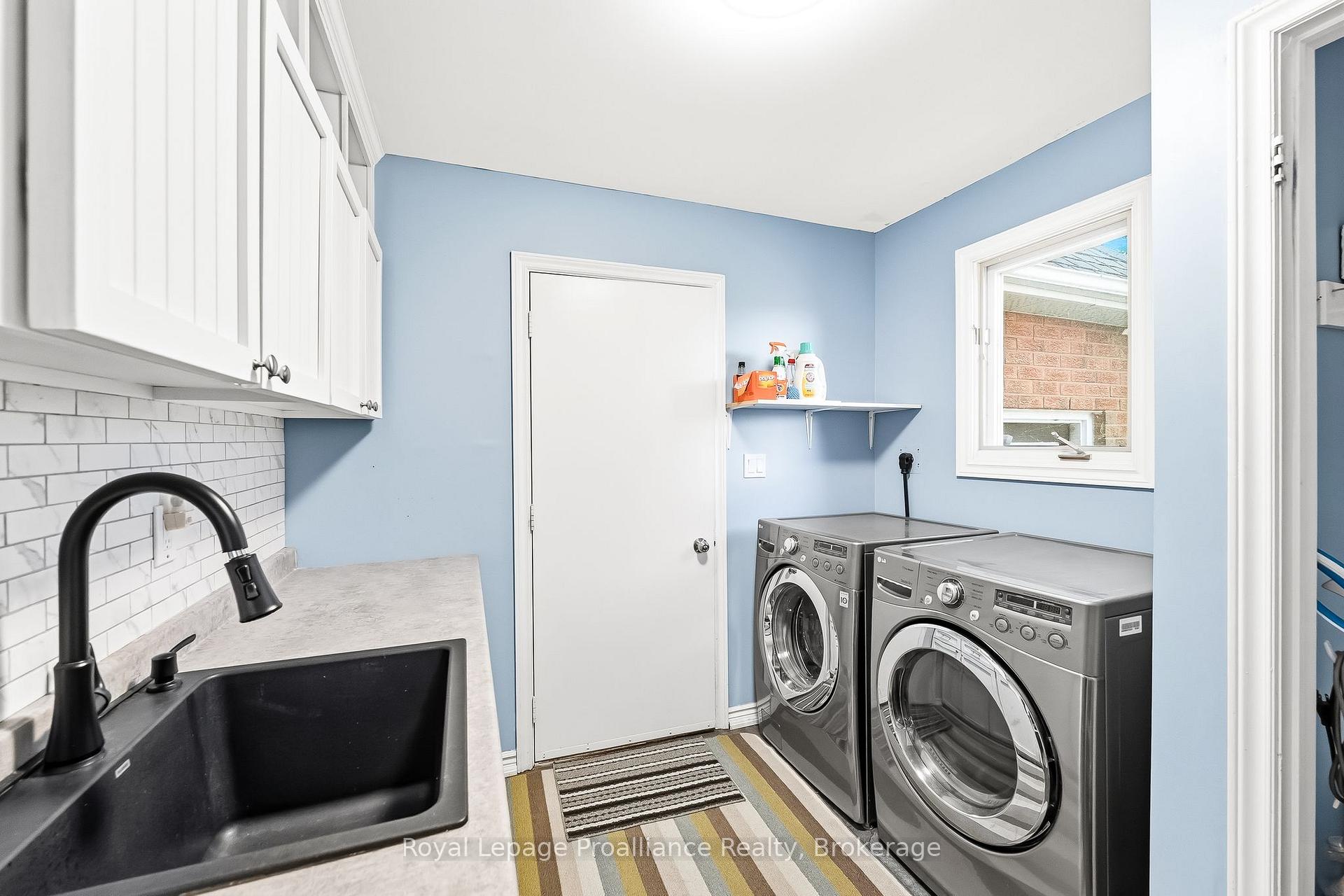 Photo 25 of 37 Ravine Drive, Port Hope — HOMEH