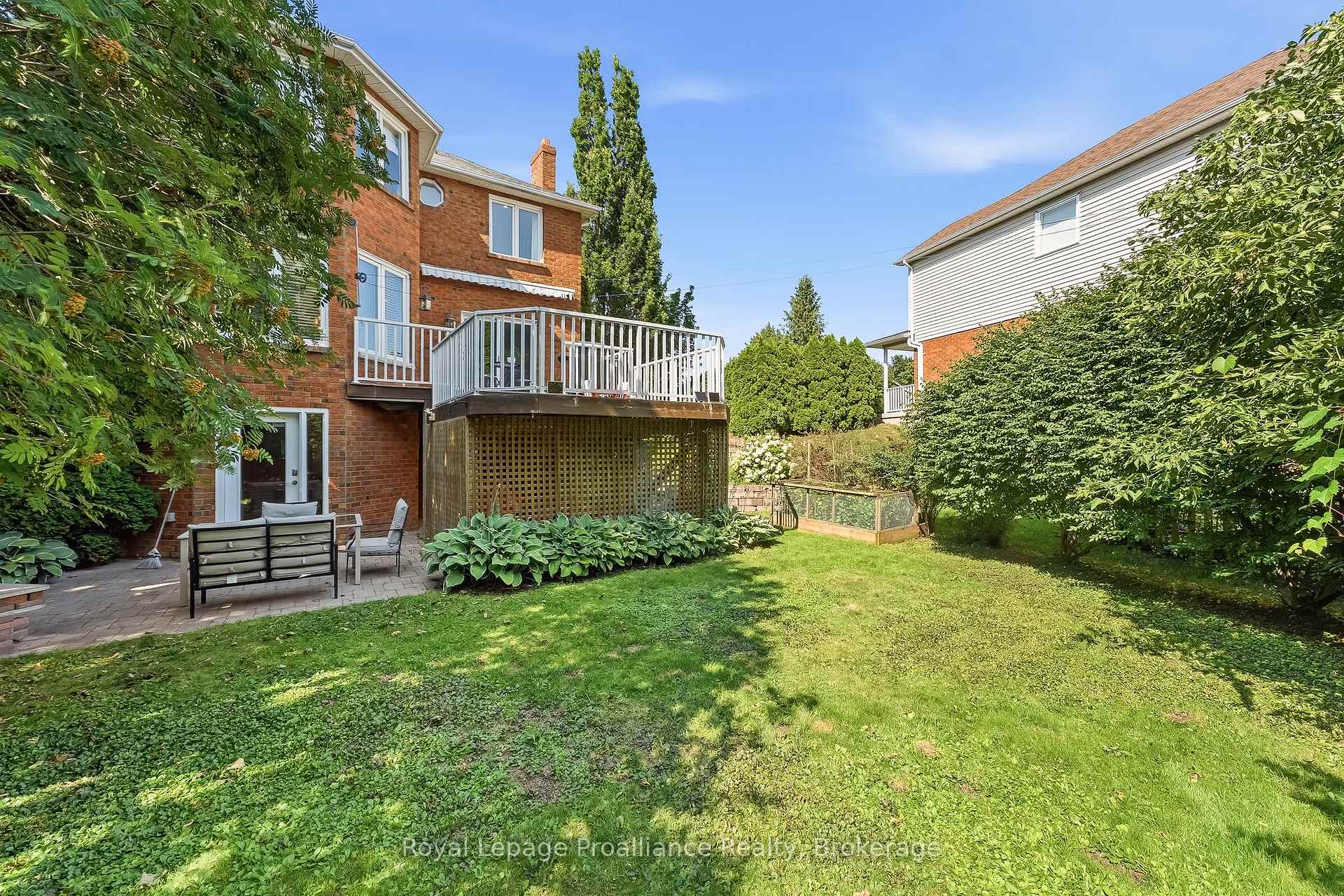 Photo 51 of 37 Ravine Drive, Port Hope — HOMEH