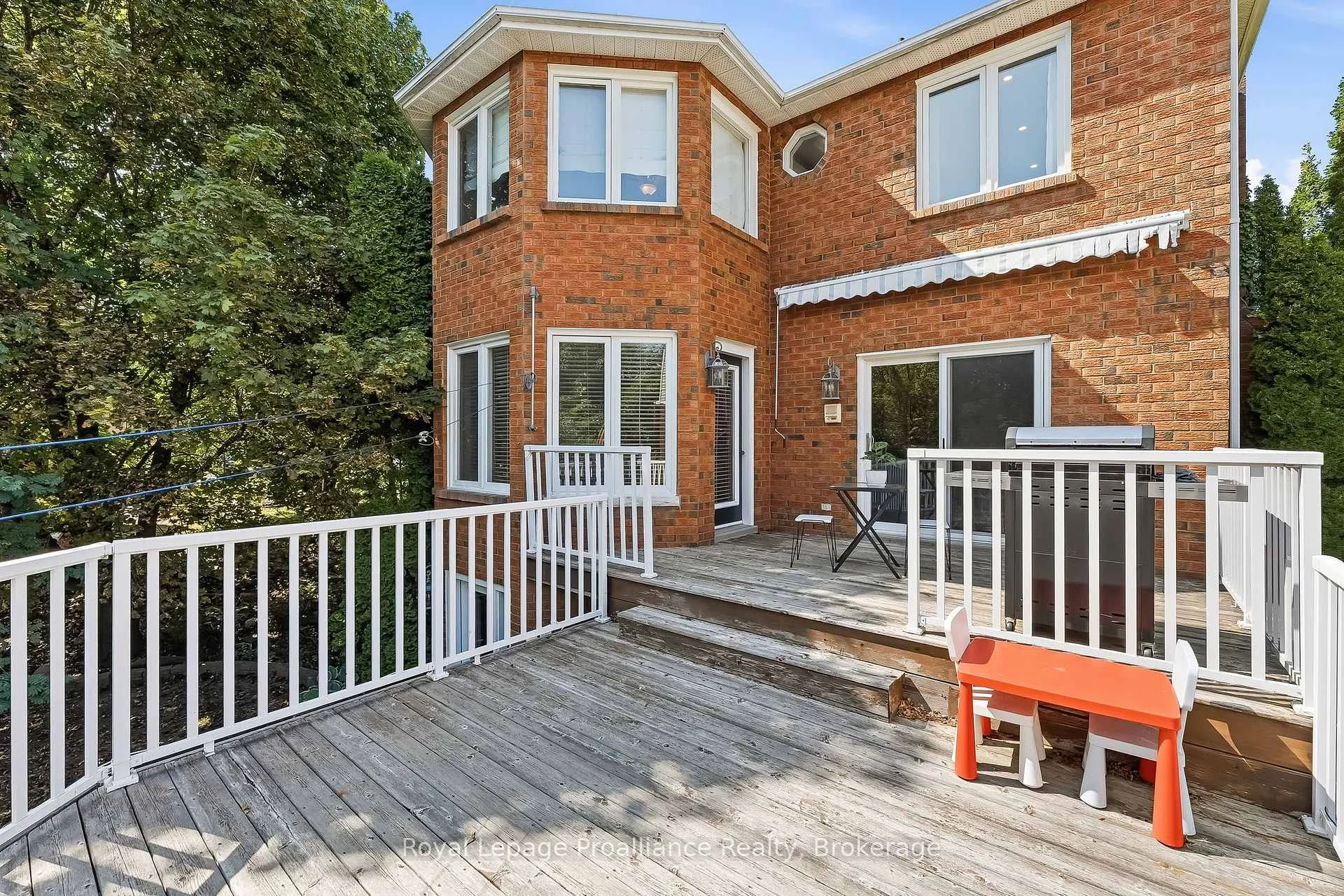Photo 14 of 37 Ravine Drive, Port Hope — HOMEH