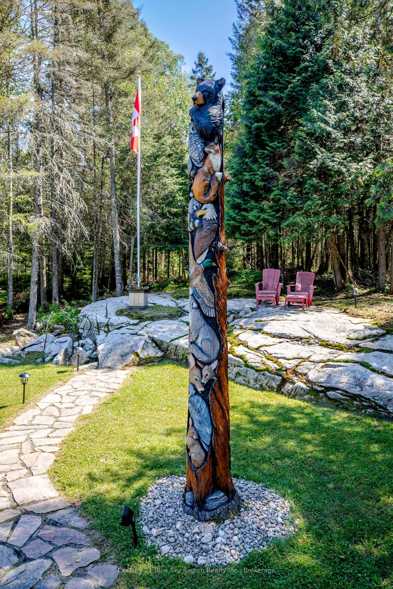 Photo 31 of 695 Weiler Line, Powassan — HOMEH