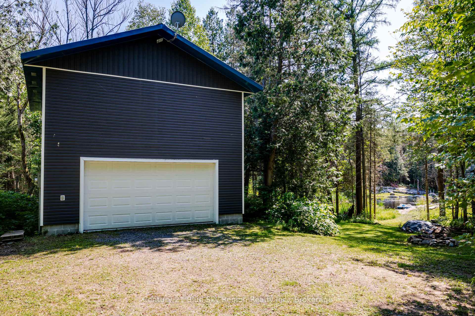 Photo 40 of 695 Weiler Line, Powassan — HOMEH
