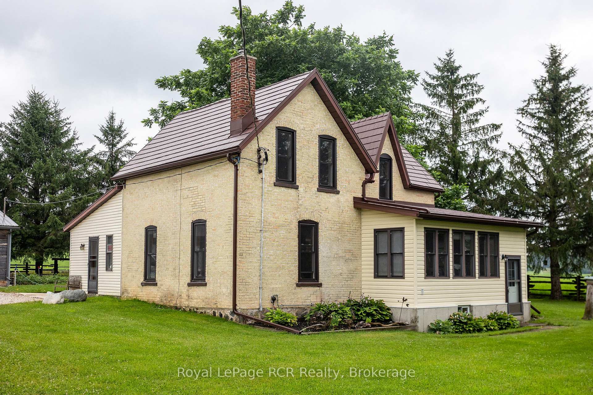 Photo 5 of 392817 Southgate Sideroad 39, Southgate — HOMEH