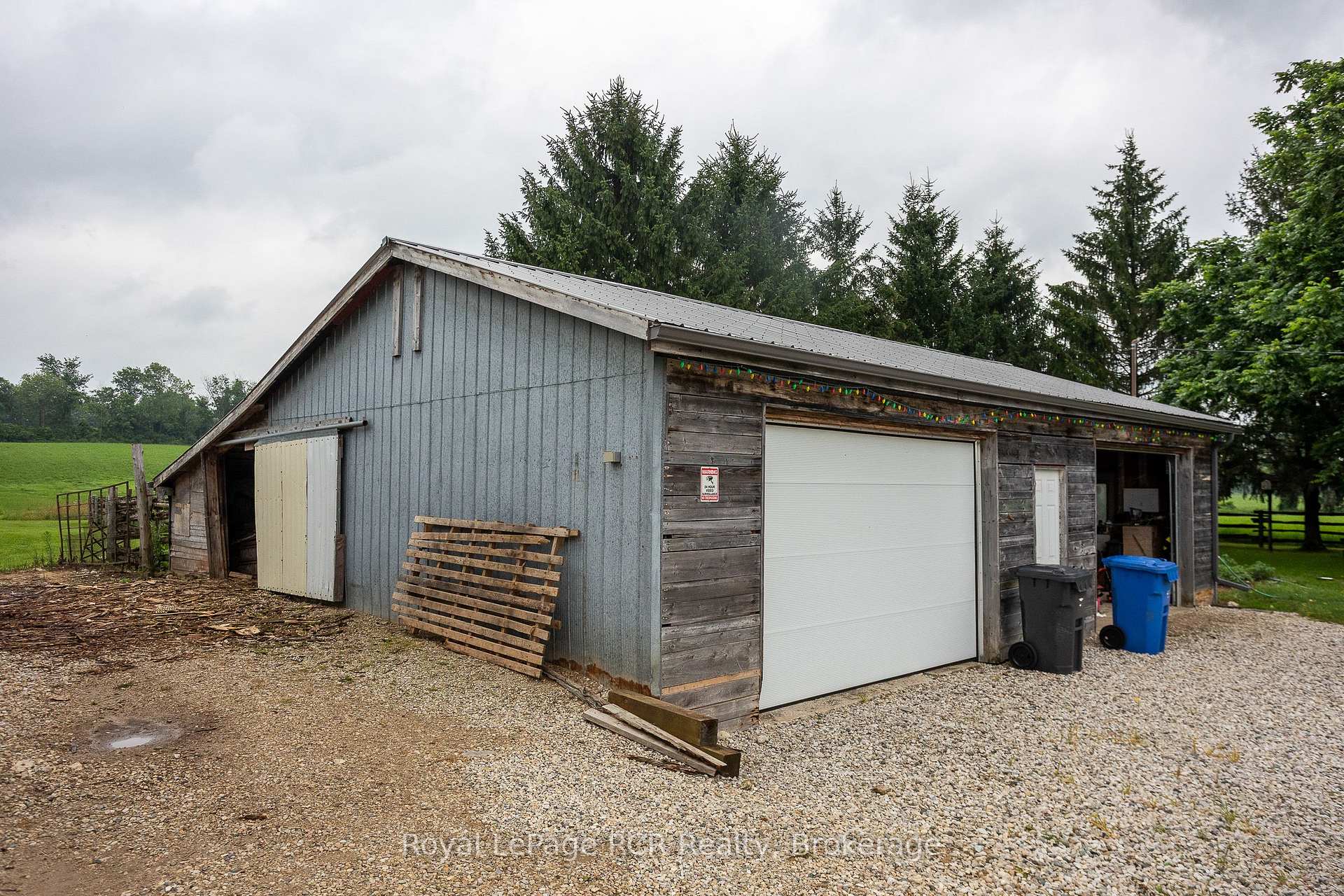 Photo 26 of 392817 Southgate Sideroad 39, Southgate — HOMEH