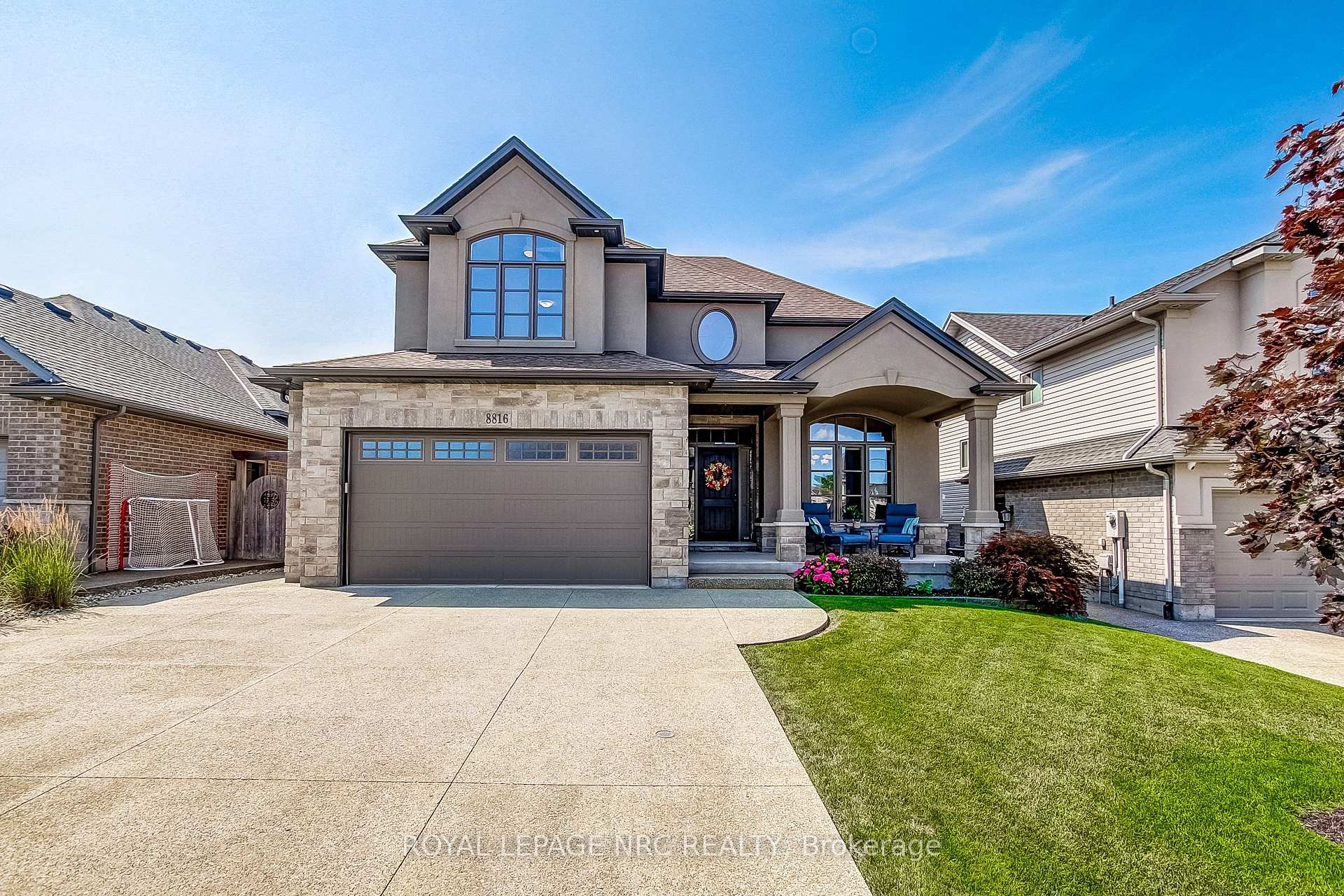 Photo 1 of 8816 Angie Drive, Niagara Falls, Forestview — HOMEH