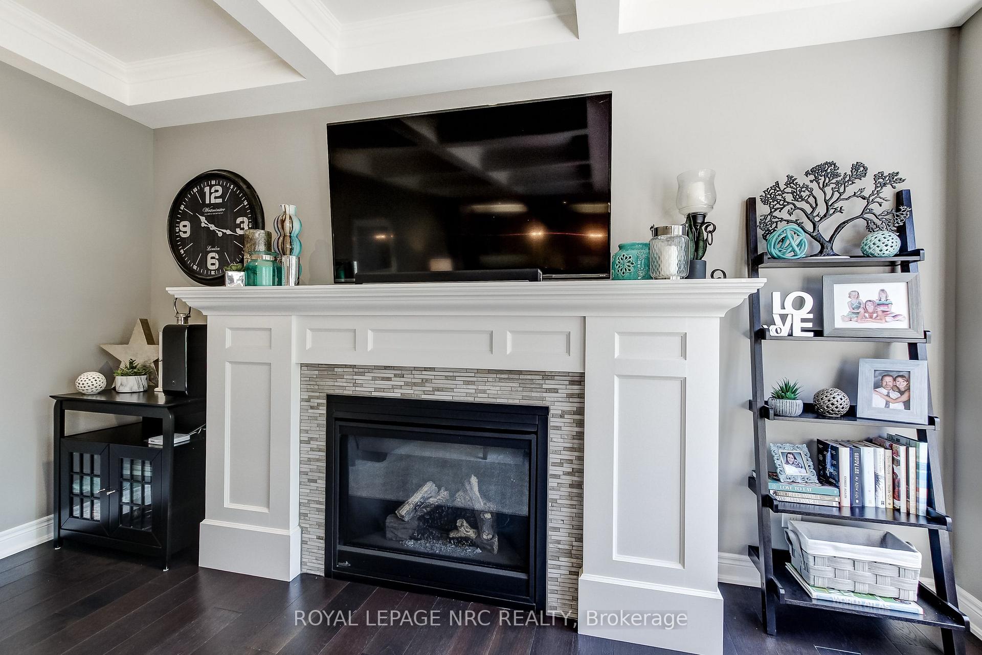Photo 13 of 8816 Angie Drive, Niagara Falls, Forestview — HOMEH