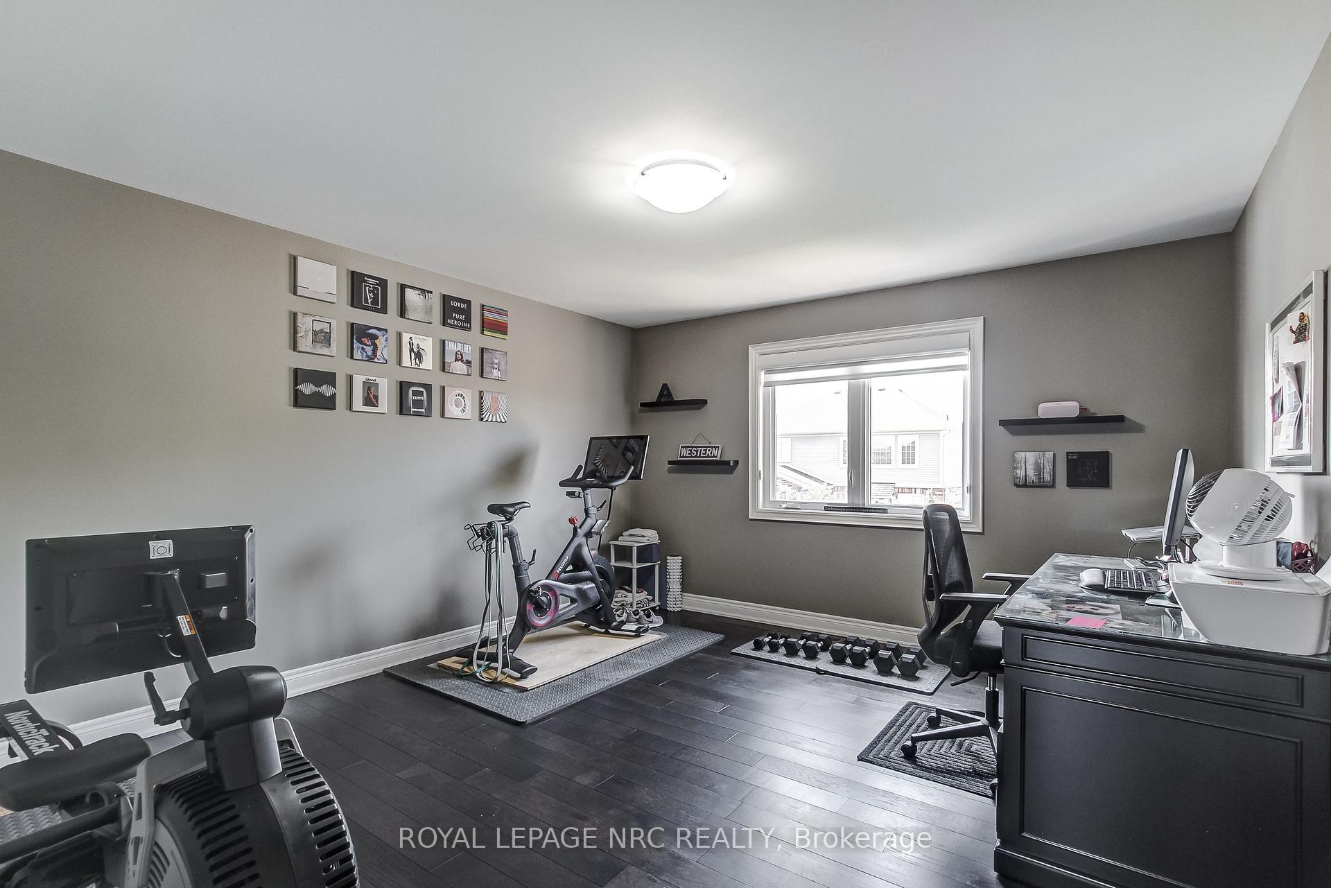 Photo 19 of 8816 Angie Drive, Niagara Falls, Forestview — HOMEH