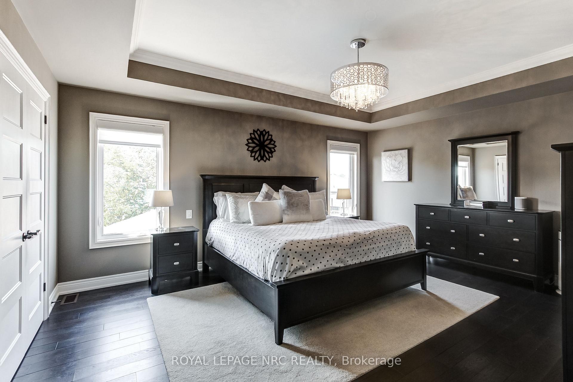 Photo 23 of 8816 Angie Drive, Niagara Falls, Forestview — HOMEH