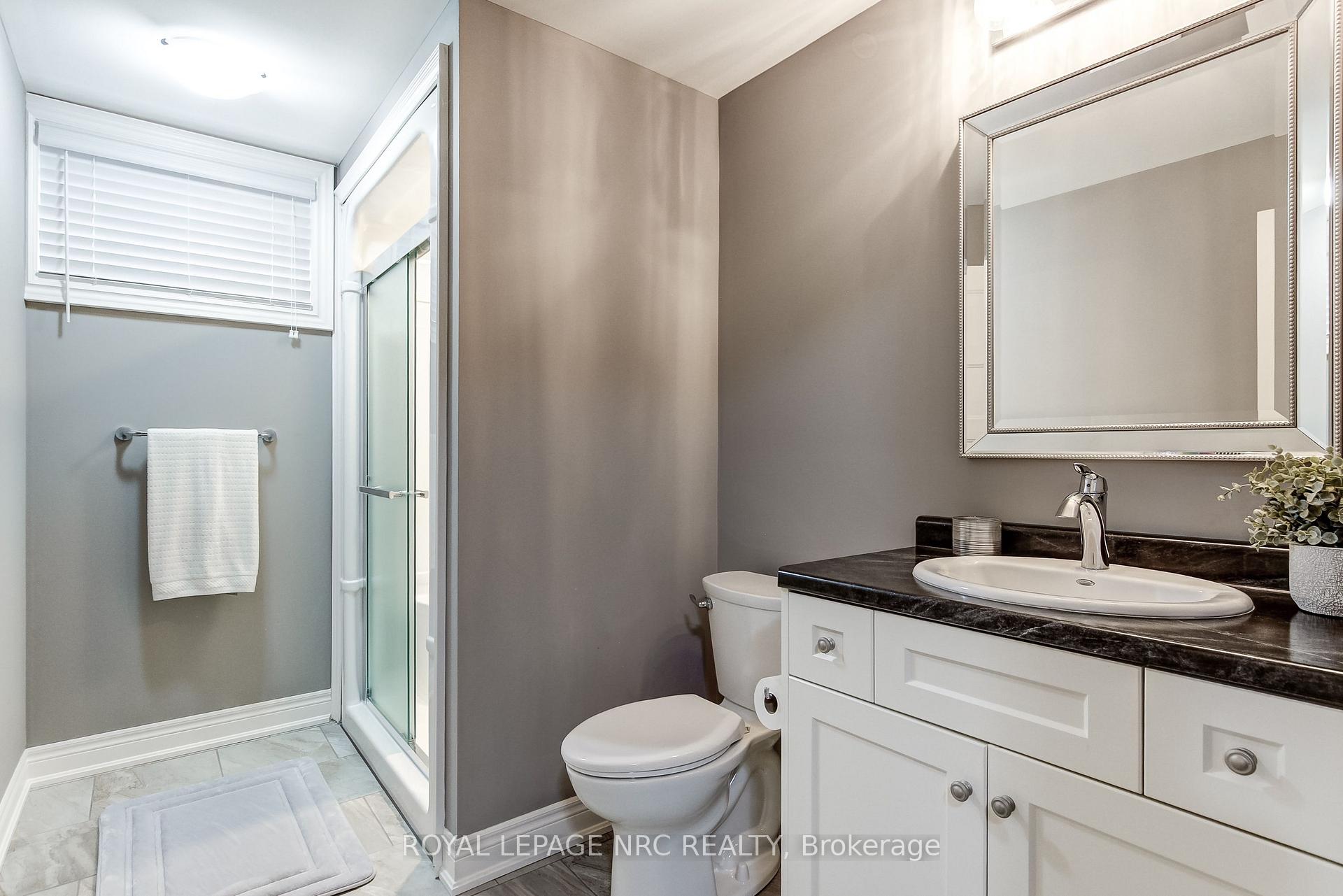 Photo 34 of 8816 Angie Drive, Niagara Falls, Forestview — HOMEH