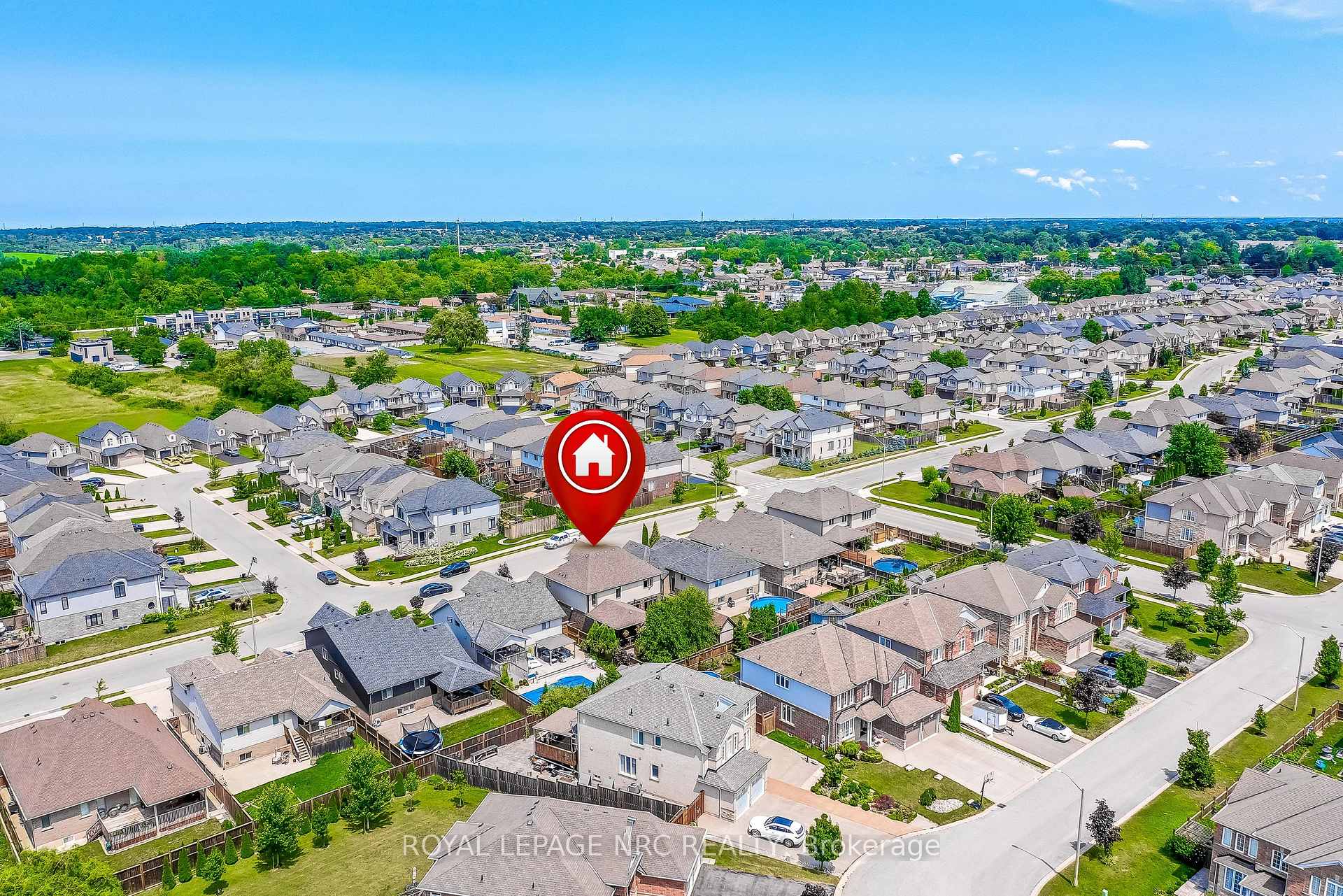 Photo 46 of 8816 Angie Drive, Niagara Falls, Forestview — HOMEH