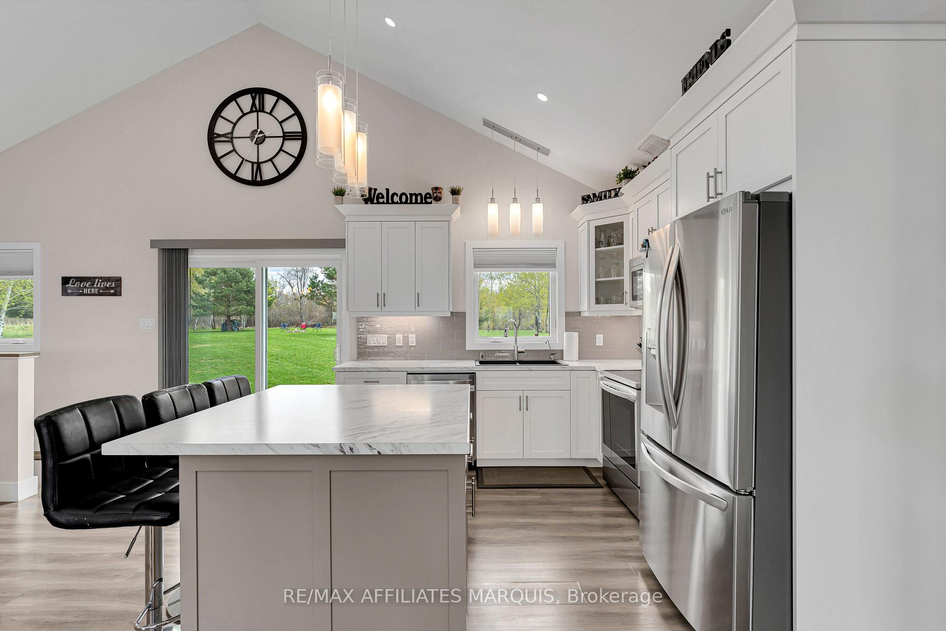 Photo 10 of 9517 County Road 42, Rideau Lakes, Rideau Lakes (North Crosby) Twp — HOMEH