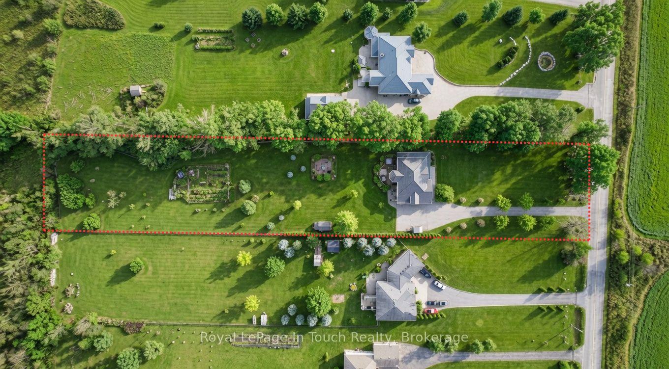 Photo 2 of 3225 10 Line N, Oro-Medonte, Rural Oro-Medonte — HOMEH