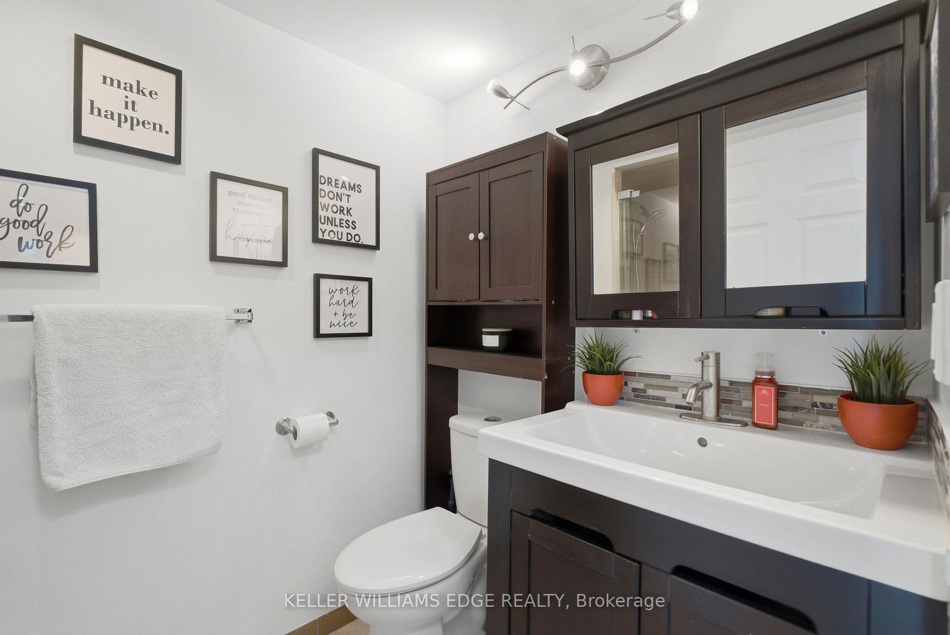 Photo 6 of Unit 1506, 265 Enfield Place, Mississauga, City Centre — HOMEH