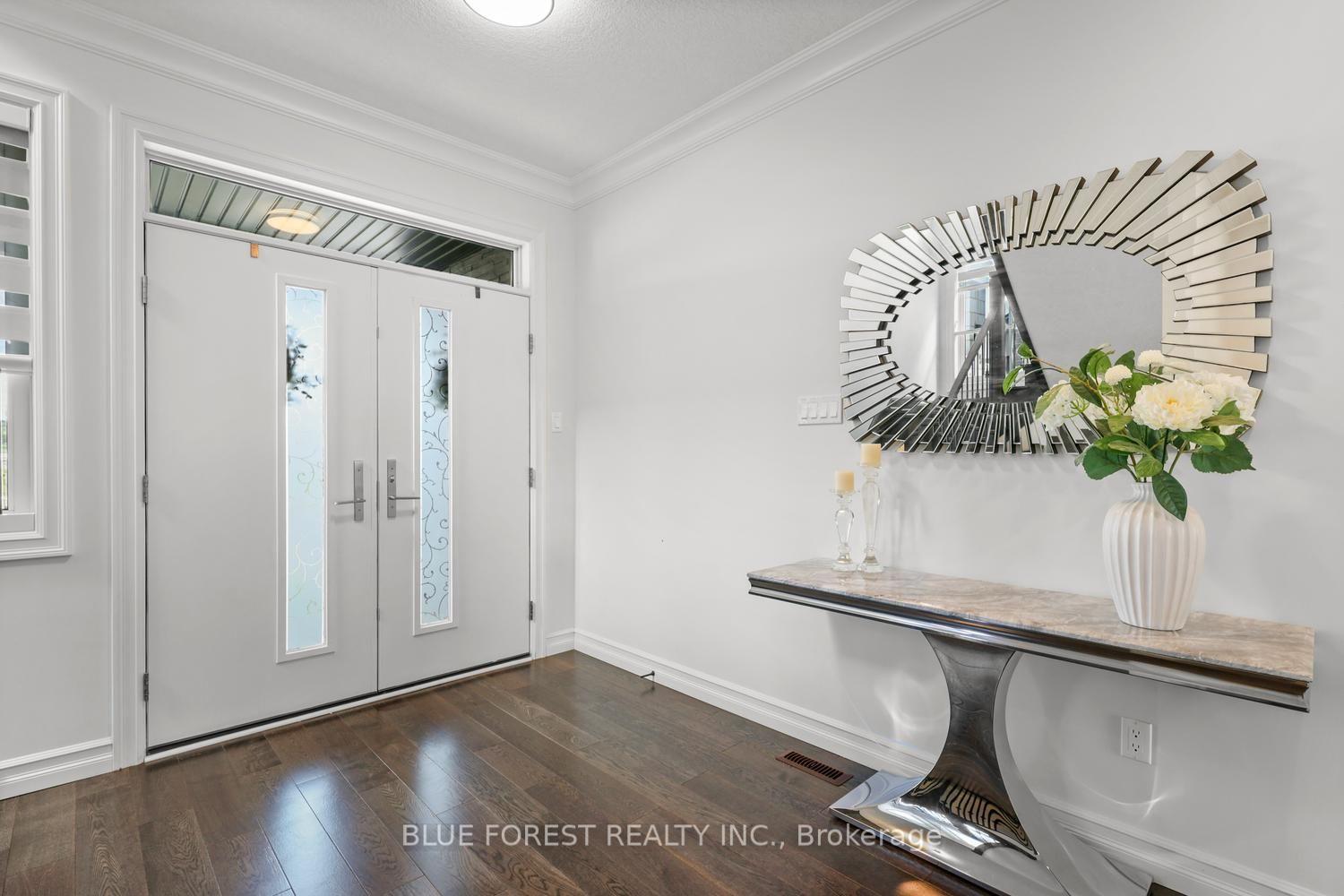 Photo 4 of 6311 Old Garrison Boulevard, London, South V — HOMEH