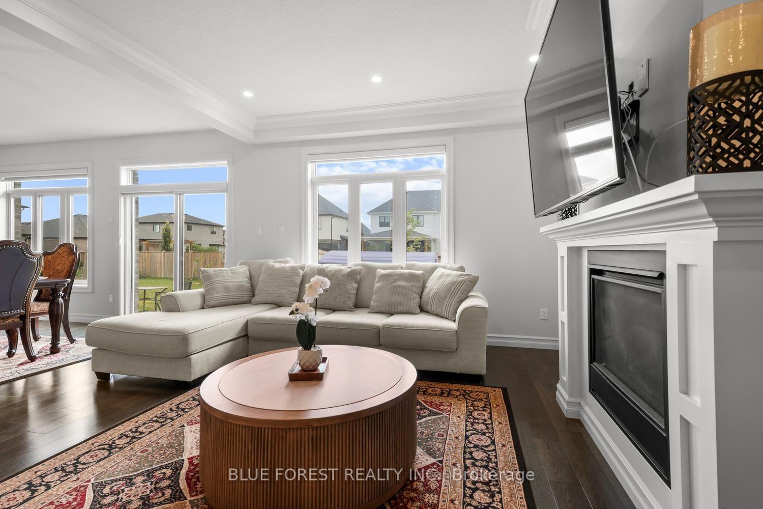 Photo 11 of 6311 Old Garrison Boulevard, London, South V — HOMEH