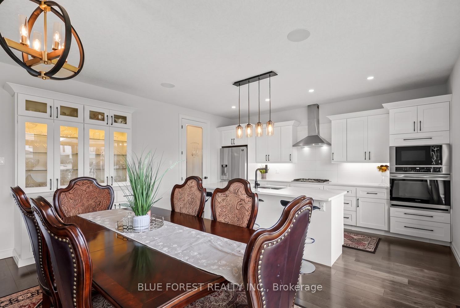 Photo 12 of 6311 Old Garrison Boulevard, London, South V — HOMEH