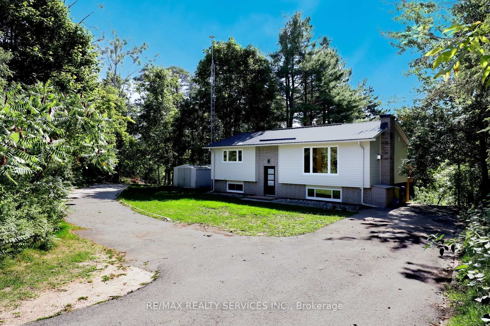 Photo 1 of 8570 Hwy 12, Oro-Medonte, Rural Oro-Medonte — HOMEH