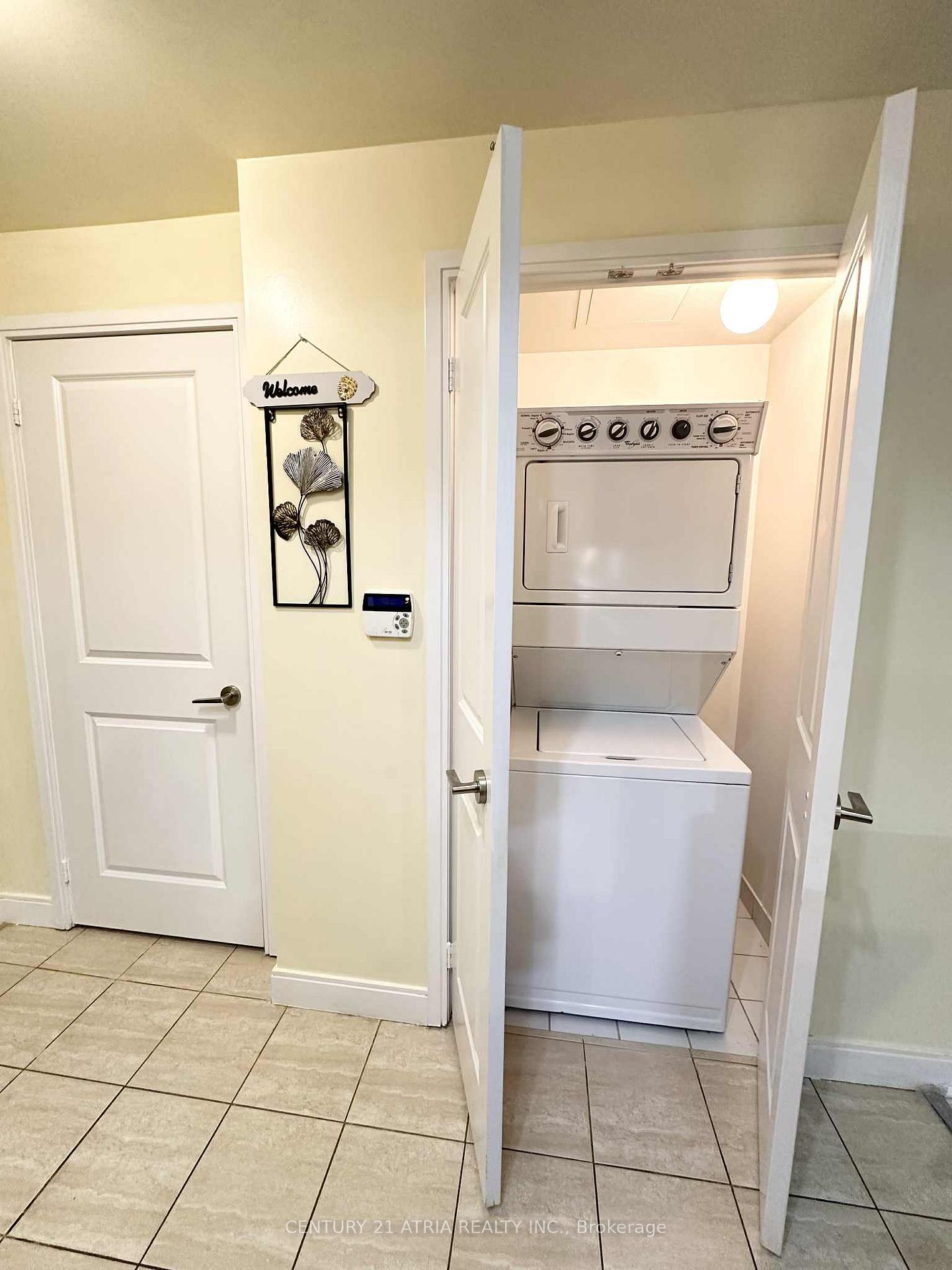 Photo 8 of Unit 1101, 50 Absolute Avenue, Mississauga, City Centre — HOMEH