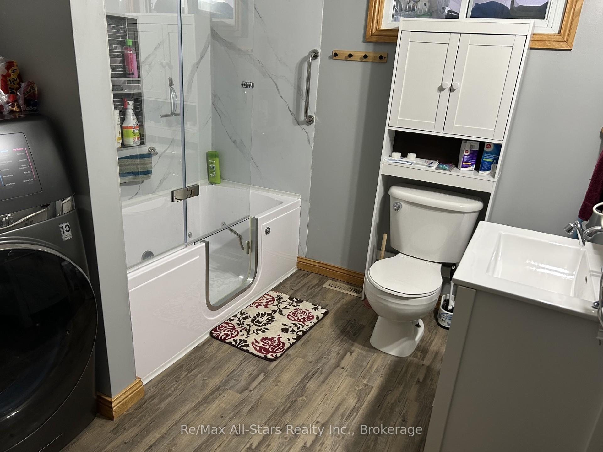 Photo 19 of 851 Cedar Glen Road, Kawartha Lakes, Verulam — HOMEH