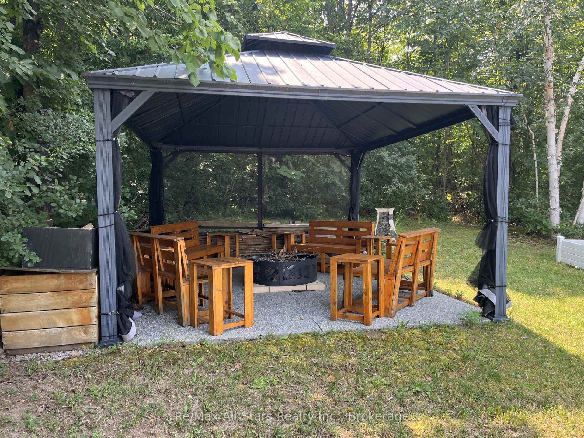 Photo 31 of 851 Cedar Glen Road, Kawartha Lakes, Verulam — HOMEH