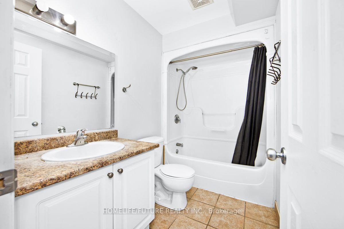 Photo 14 of Unit A, 327 Spruce Street, Waterloo, Beechwood/University — HOMEH